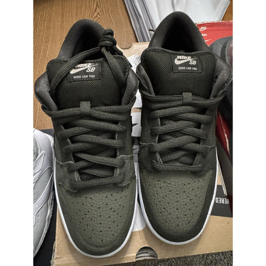 Size 9.5 - Nike Dunk Pro SB Low Green BS283