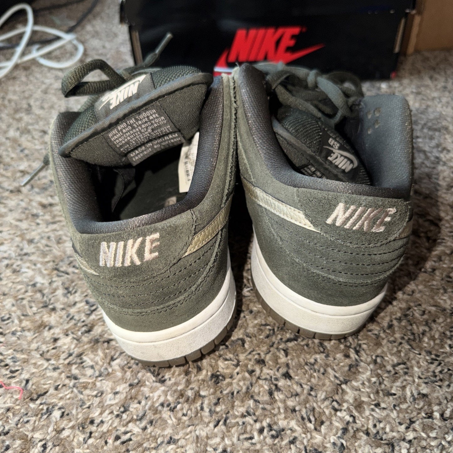 Size 7 - Nike Dunk Pro SB Low Sequoia White Gum