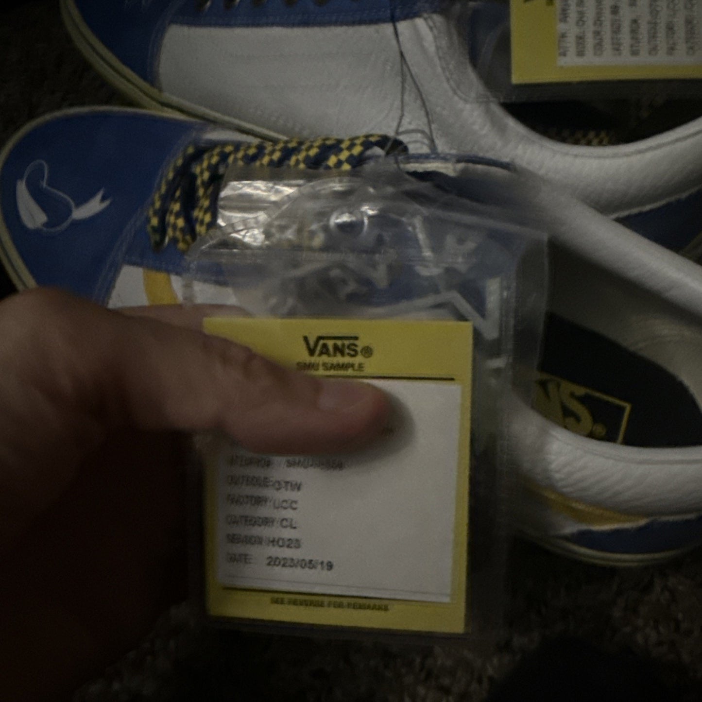 Size 9 - VANS Disney x Old Skool 100th Anniversary - Donald Duck “Sample” Pair