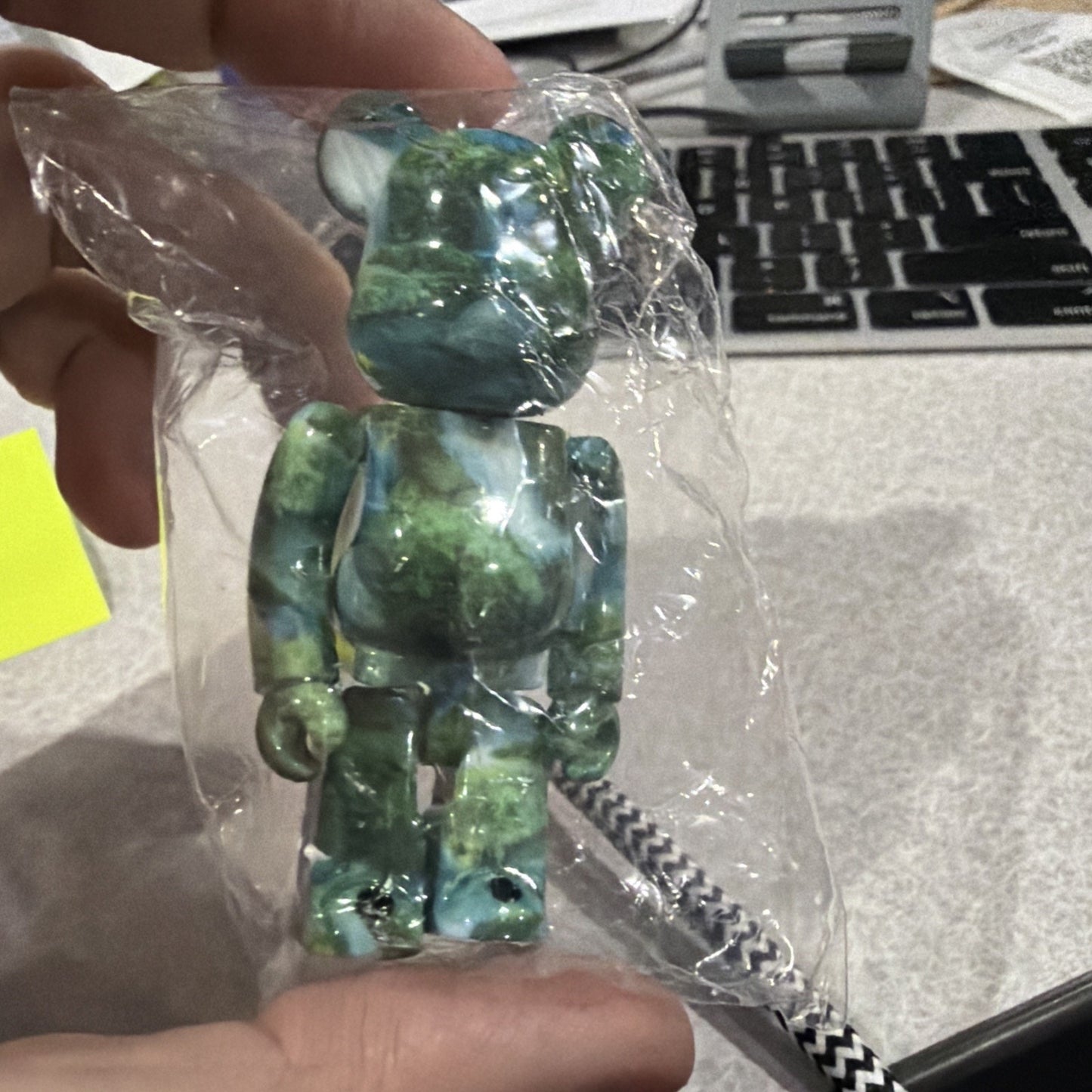 Bearbrick 100% Be@rbrick Series 45 Pattern Jungle