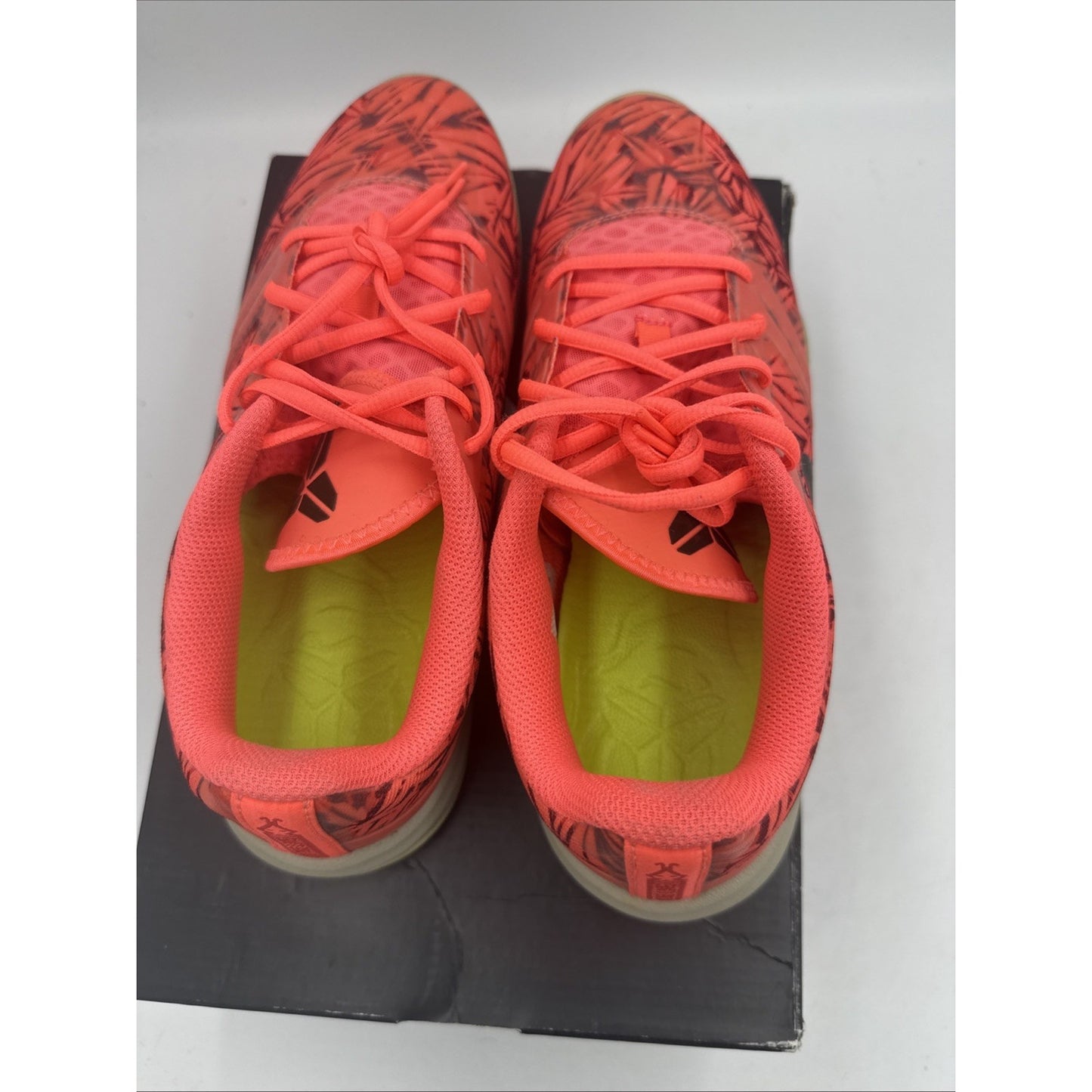 Size 10 - Nike Kobe Mentality Red