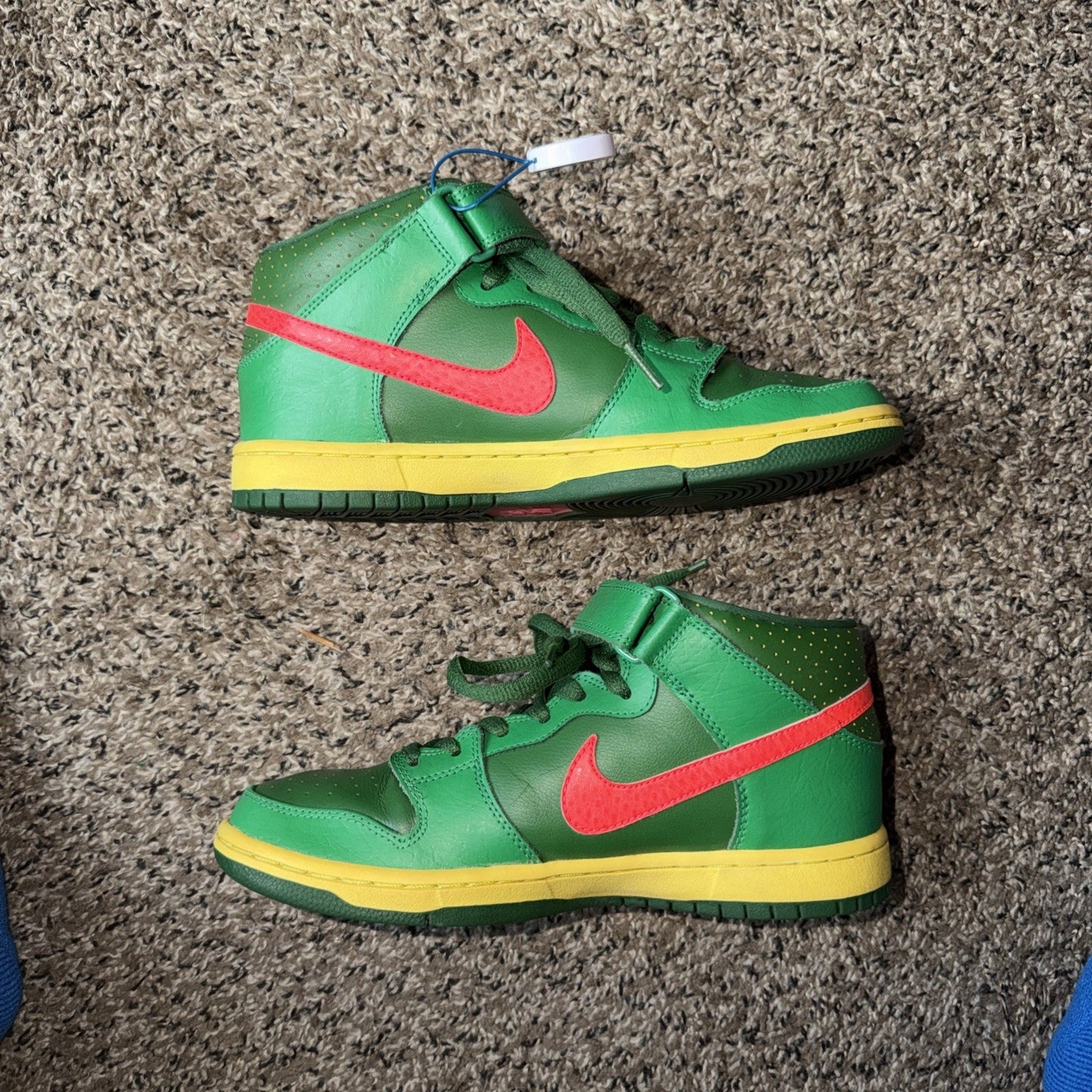 Mens Nike SB Dunk Mid Pro Watermelon Size 7.5 Rare