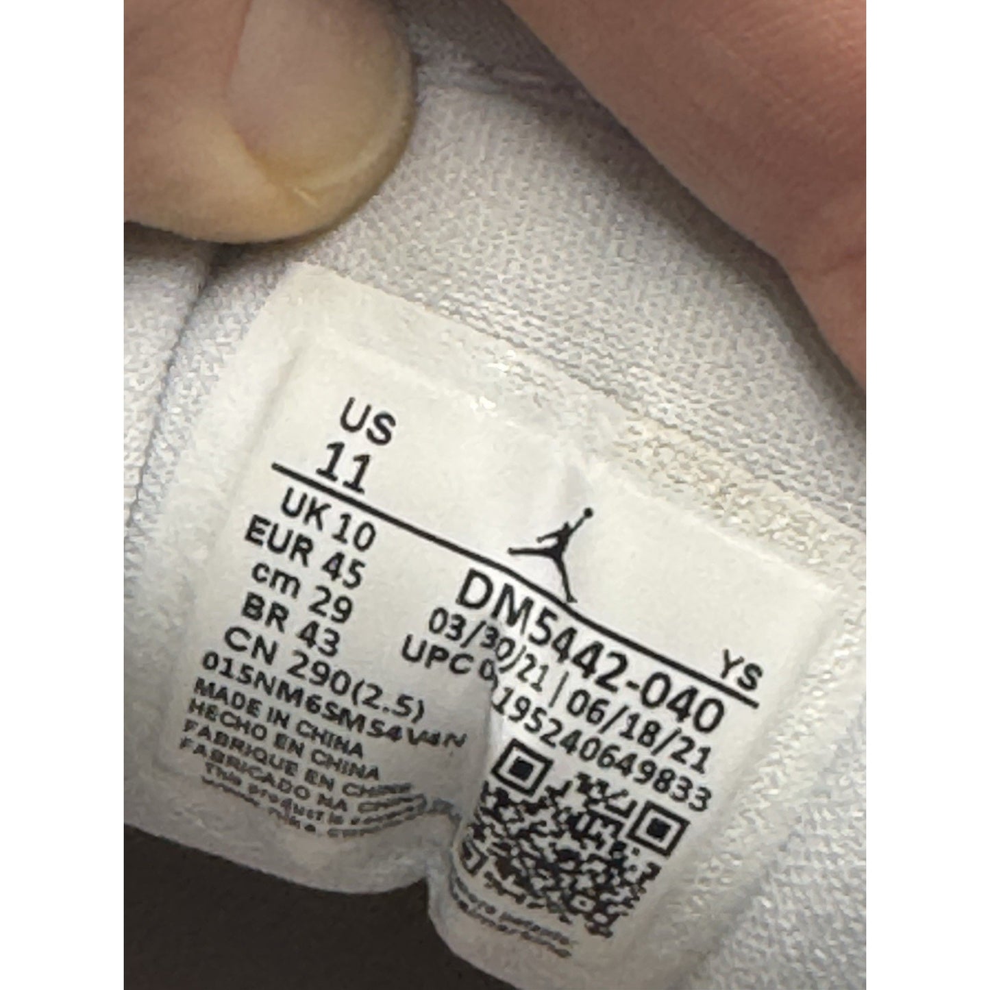 Size 11 - Air Jordan 1 SE Low Mighty Swooshers NBS309