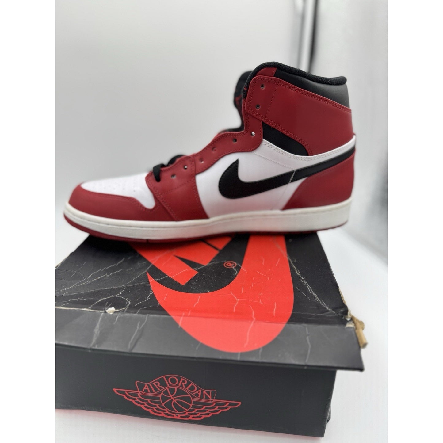 Size 14 - Jordan 1 Retro High Chicago 2013