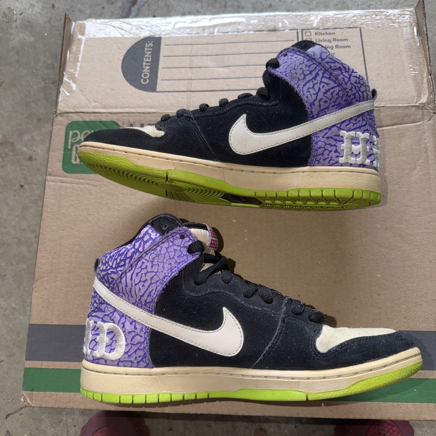 Size 9 - Nike Dunk Prm SB High Send Help 2