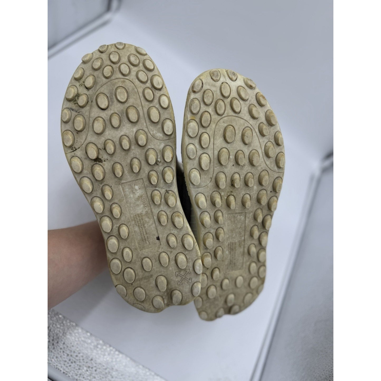 Size 9 - Off-White ODSY-1000 White Orange