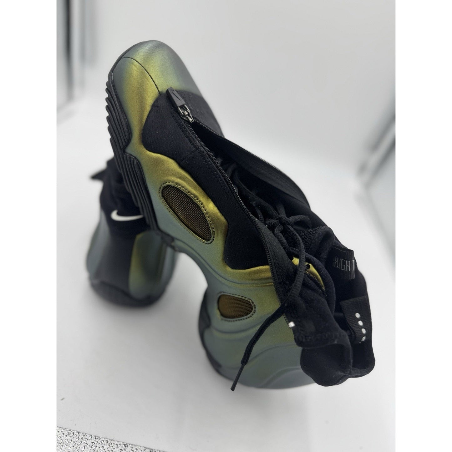 Size 12 - Nike Air Flightposite 2008 Metallic Gold