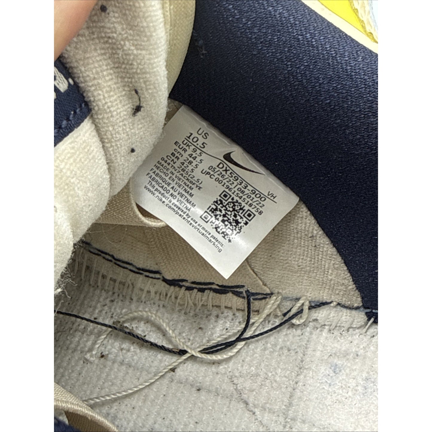 Size 10 - Xavier Schipani x Nike Dunk SB Low Be True