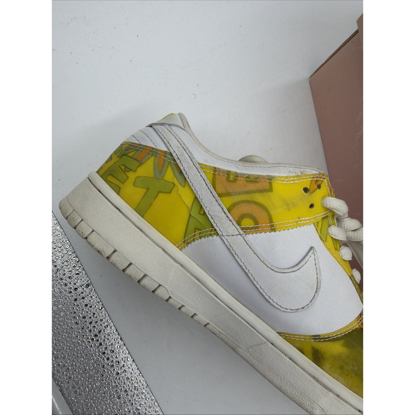 Size 9.5 - Nike Dunk Pro SB Low De La Soul