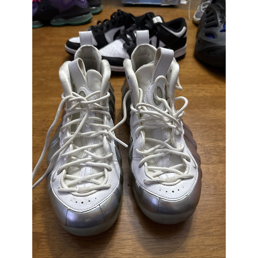 Size 8.5 - Nike Air Foamposite One Chrome W BS423