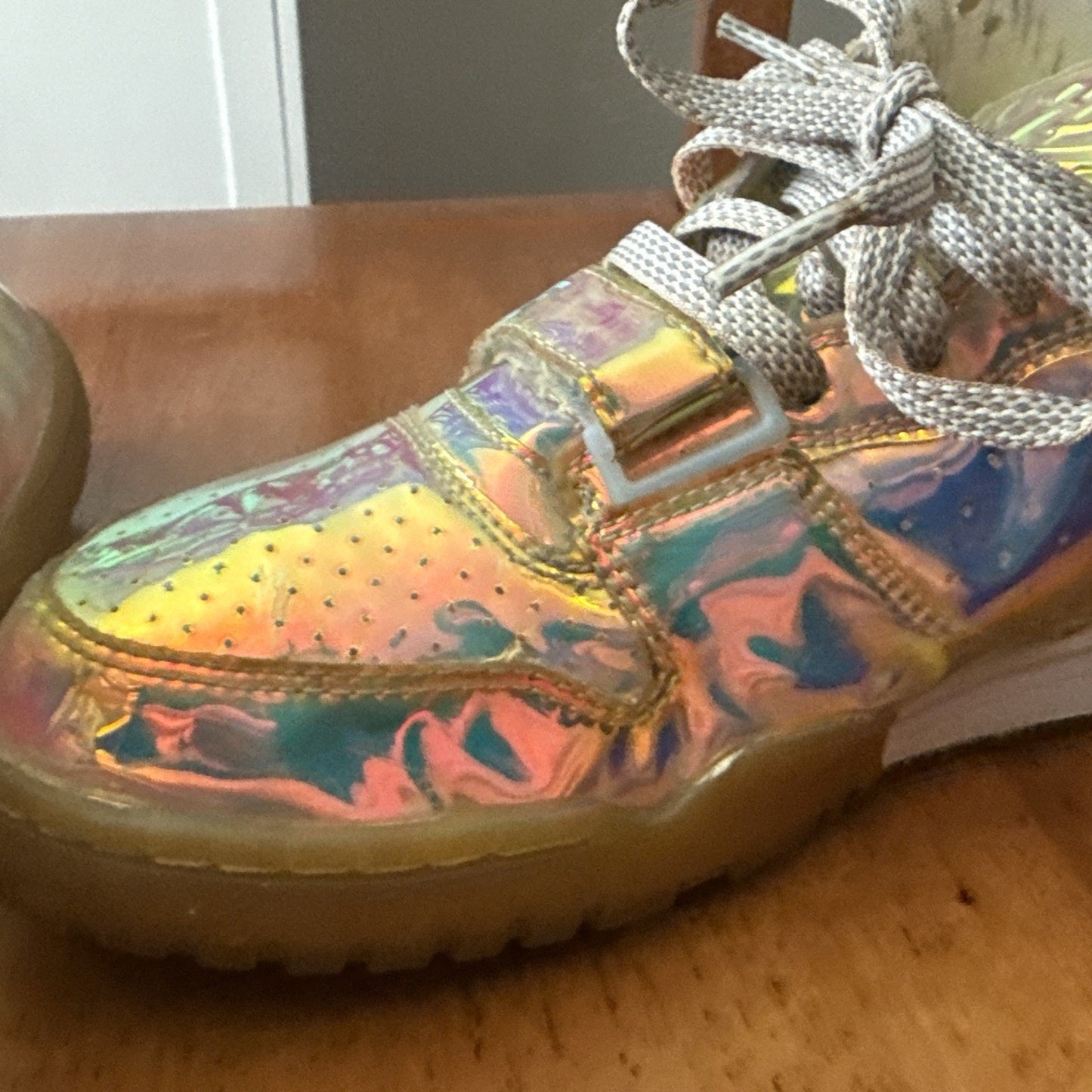 Size 9.5 - Nike Air Trainer 1 PRM QS Mid Nike Knows Super Bowl Hologram NBS026