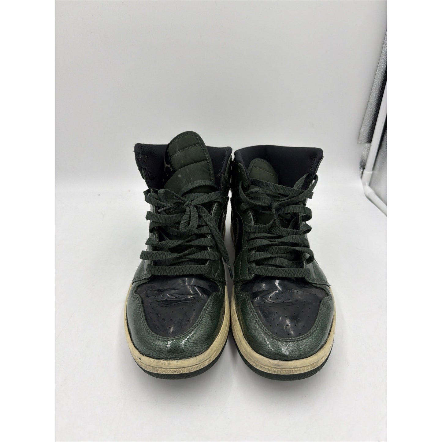 Size 9 - Air Jordan 1 High Anti-Gravity Machines