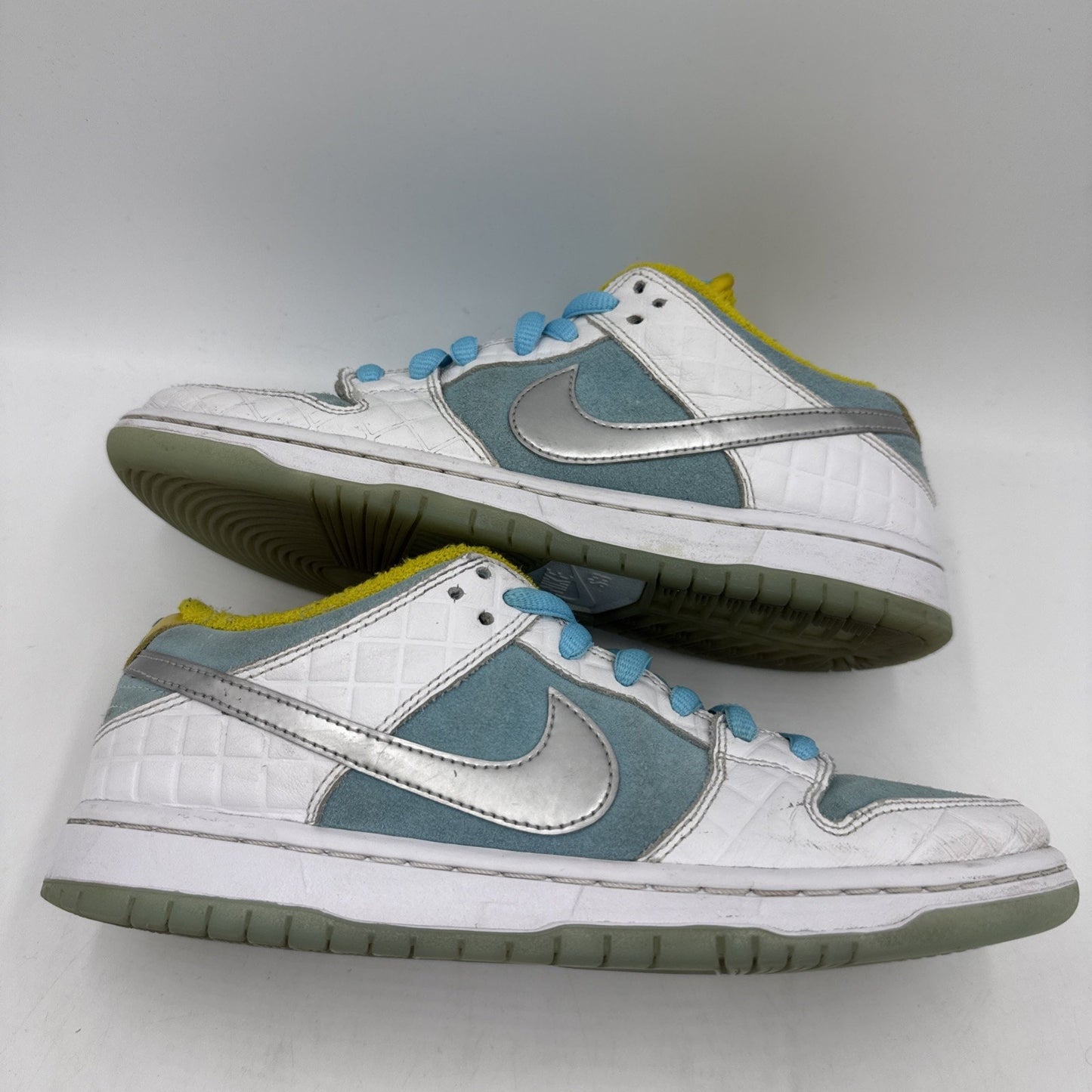 Size 8.5 - FTC x Nike Dunk SB Low Lagoon Pulse