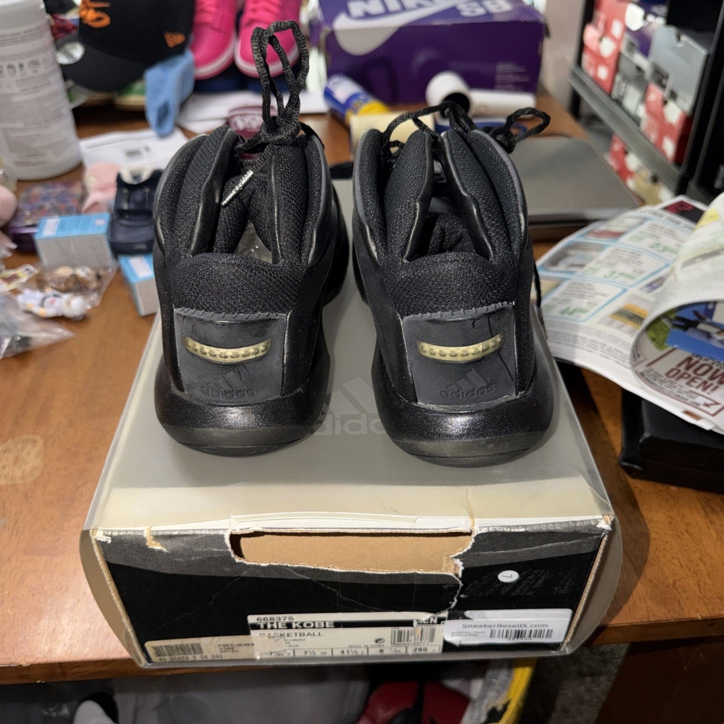 Size 7.5 Adidas The Kobe Rare Kobe 2000