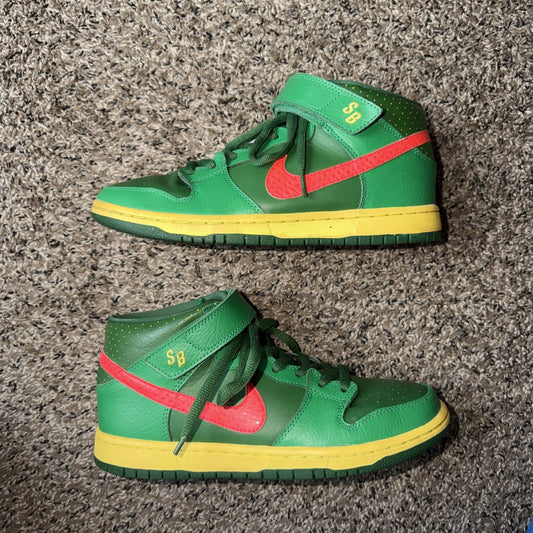 Mens Nike SB Dunk Mid Pro Watermelon Size 7.5 Rare