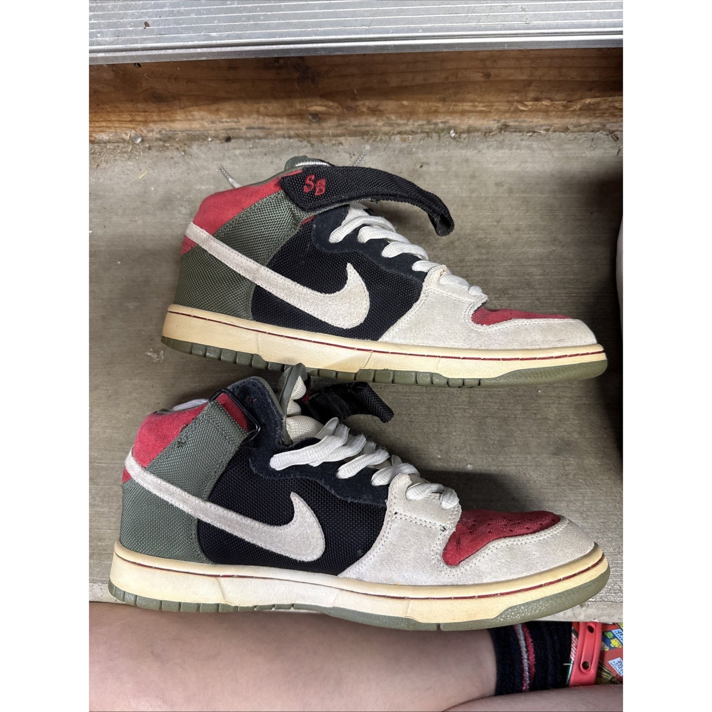 Size 9.5 - Nike Dunk Pro Sb Mid Black Un-Cheech & Chong Rare Hard To Find