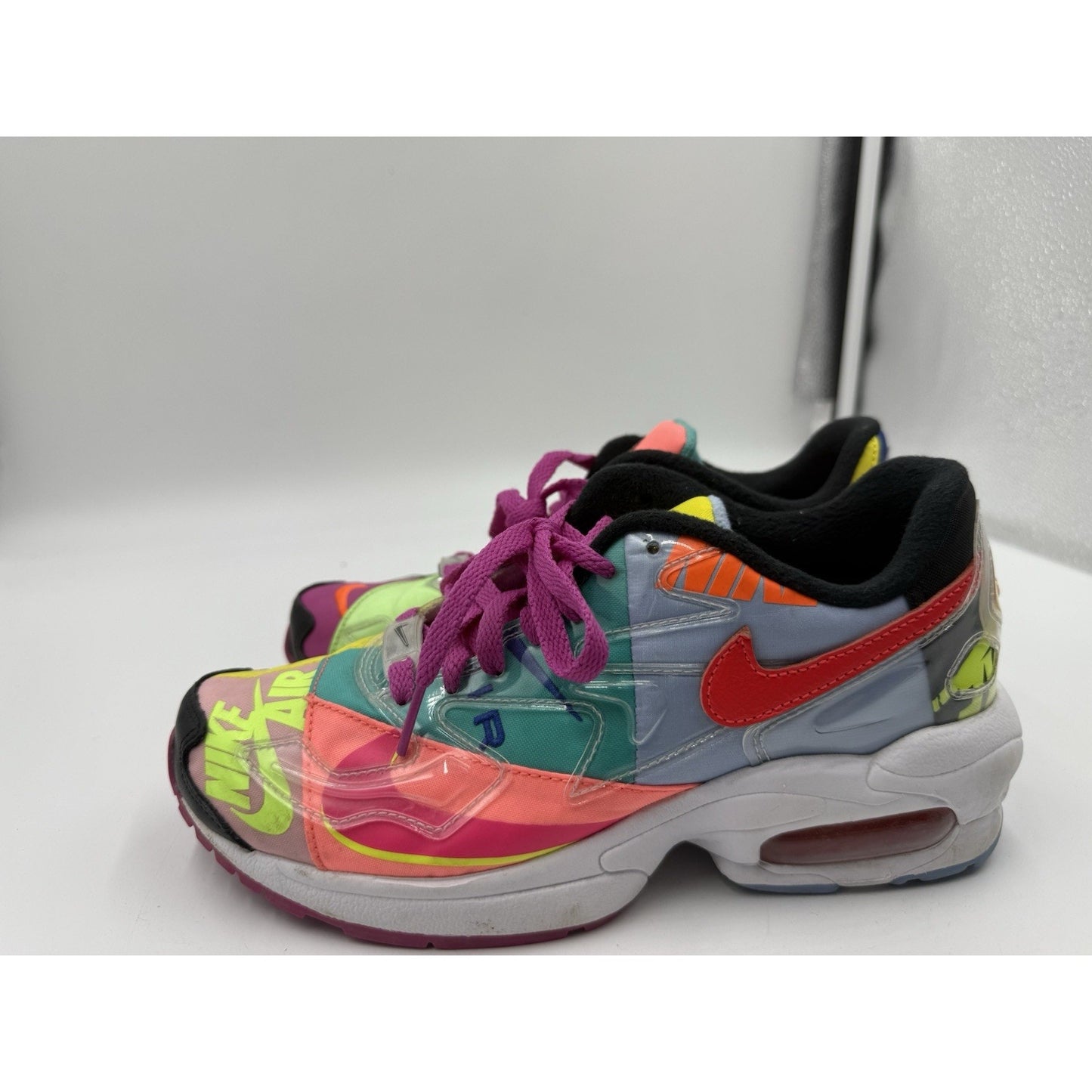Size 5 - Nike Atmos x Air Max 2 Light QS Logos