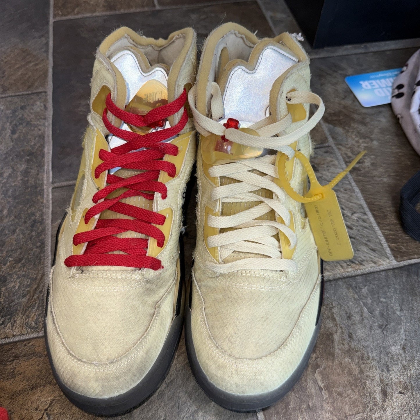 Size 10.5 - Jordan 5 SP x Off-White Mid Sail