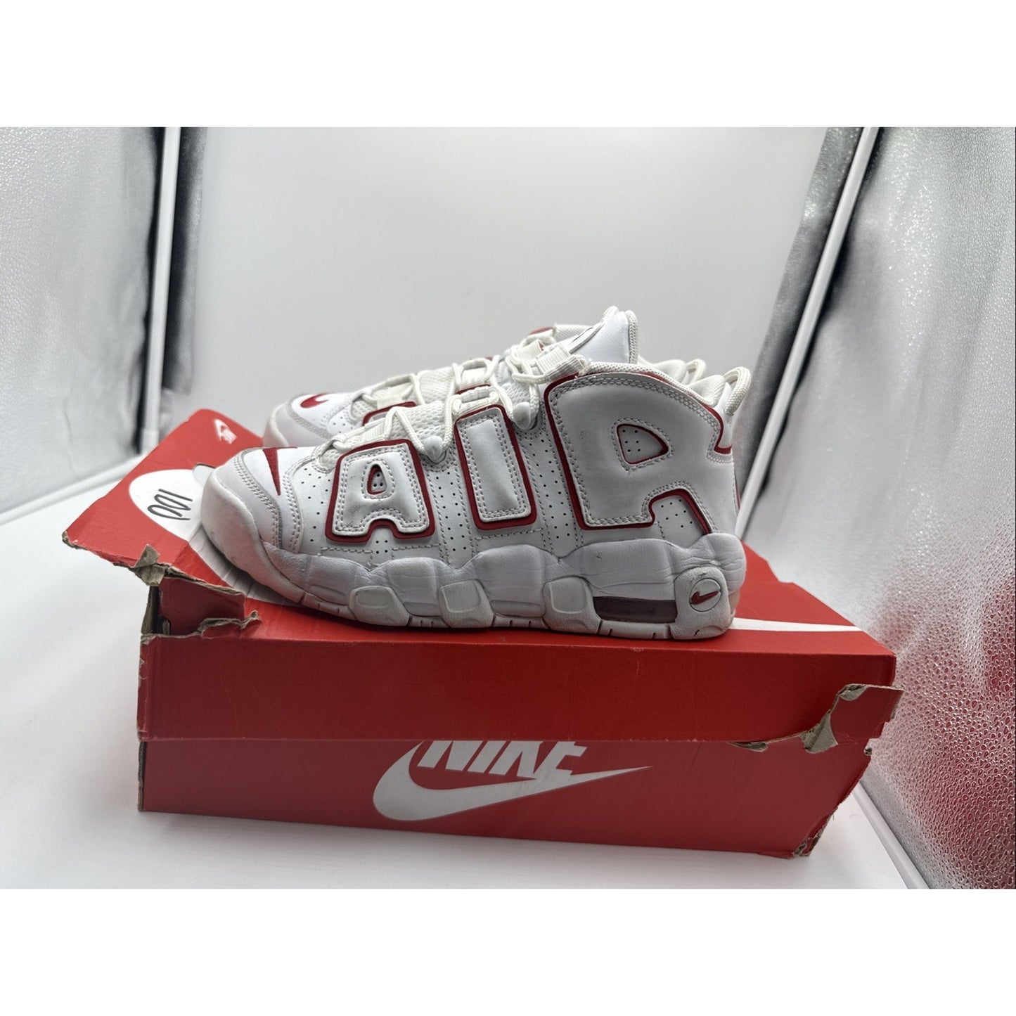 Size 6 (GS) - Nike Air More Uptempo Low White Varsity Red 2021