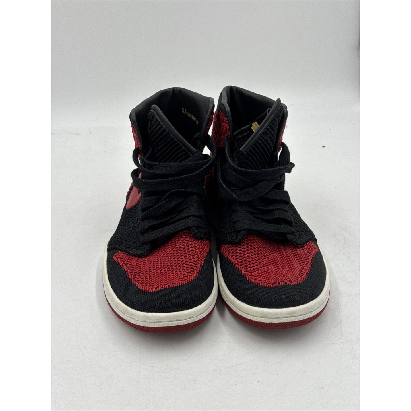 Size 5.5 Y - Air Jordan 1 Retro OG Flyknit High Bred