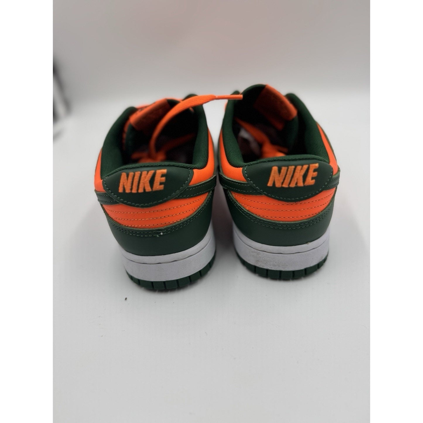 Size 10 - Nike Dunk Low Miami Hurricanes NBS306