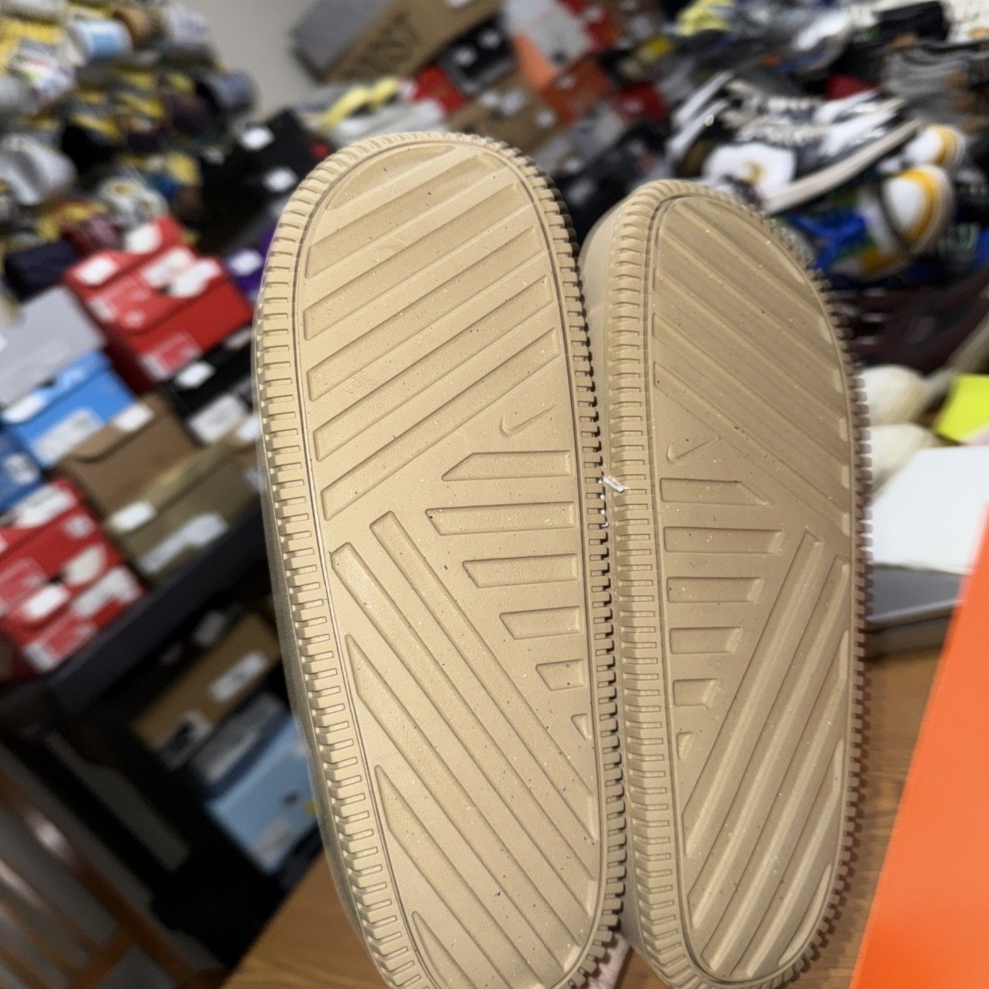 Size 10 Men's Sandals Nike Calm