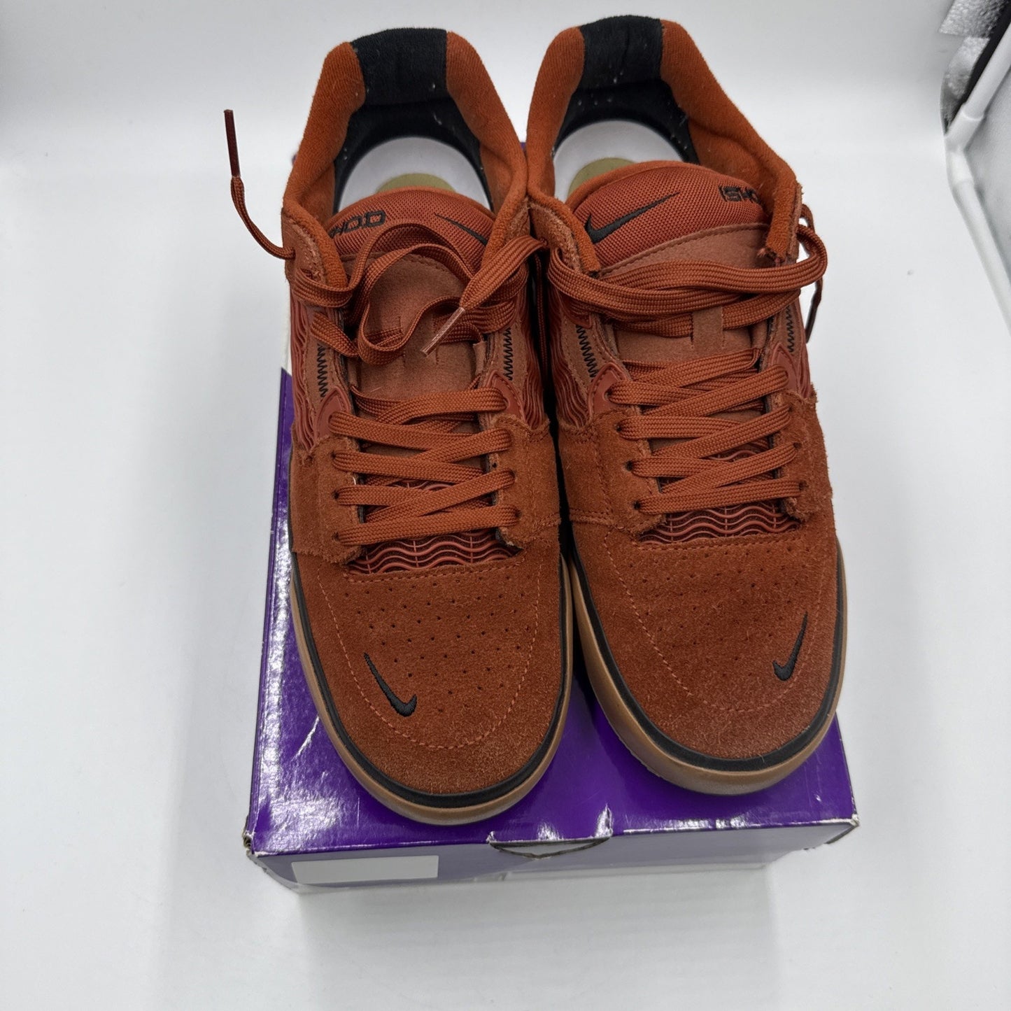 Size 10 - Nike Ishod Wair SB Rugged Orange Mineral Clay