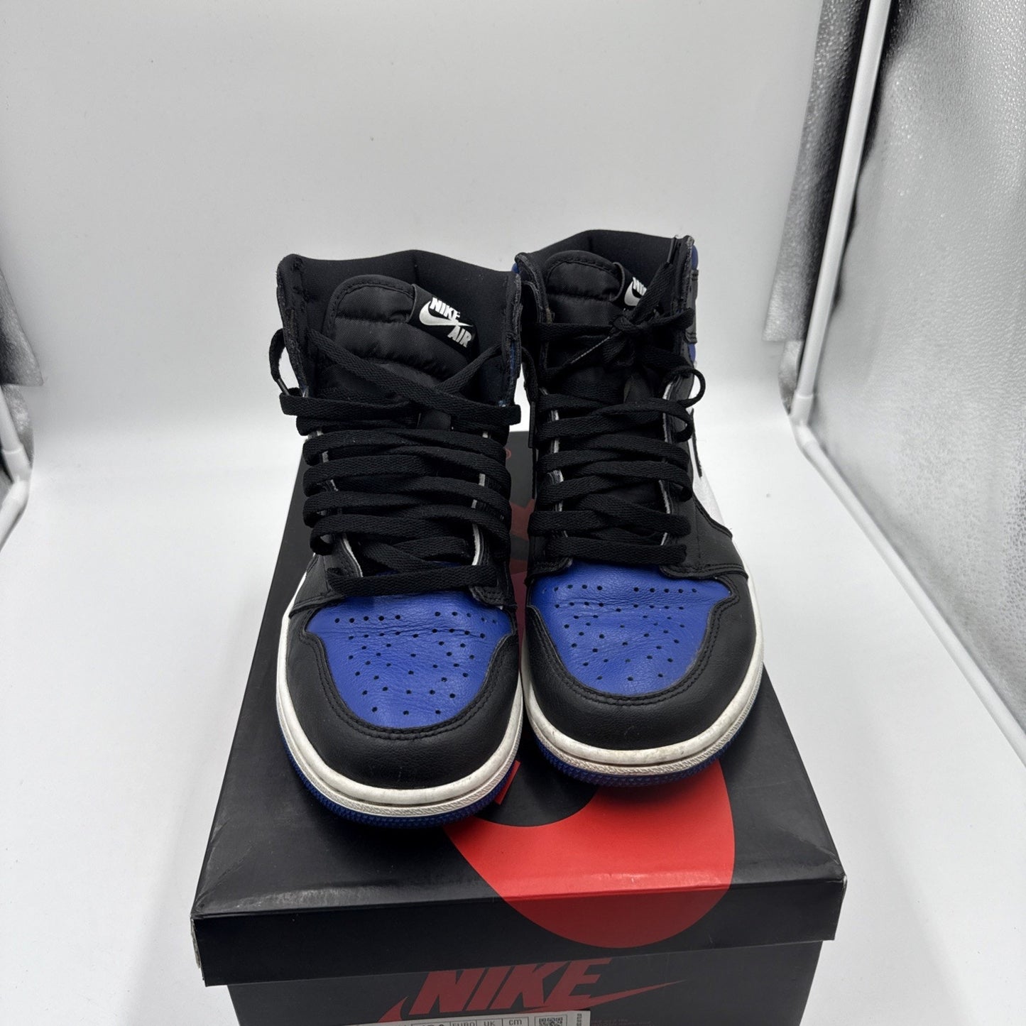Size 8 - Jordan 1 Retro OG High Royal Toe
