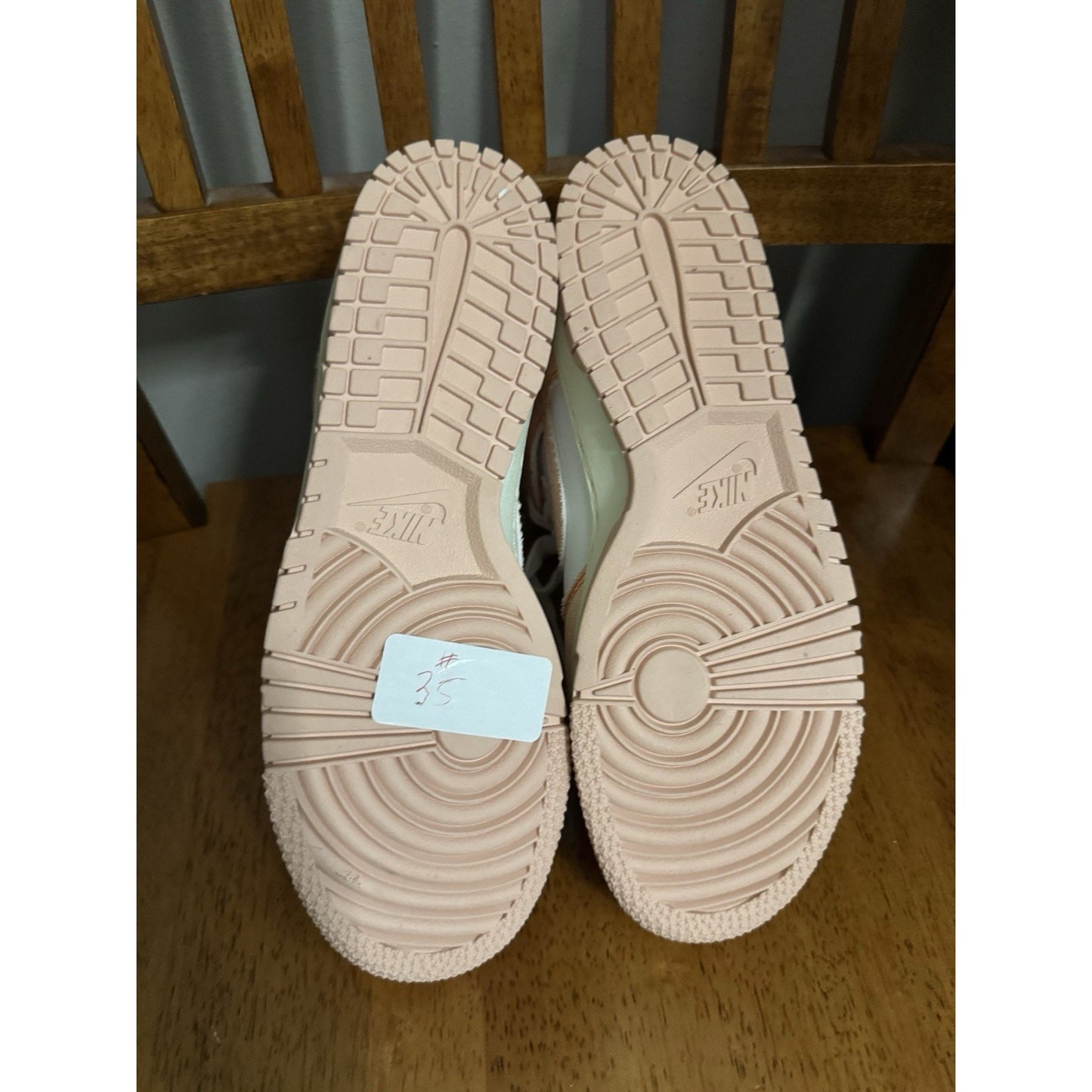 Size 7 - Nike Dunk 1985 High Arctic Orange W NBS070
