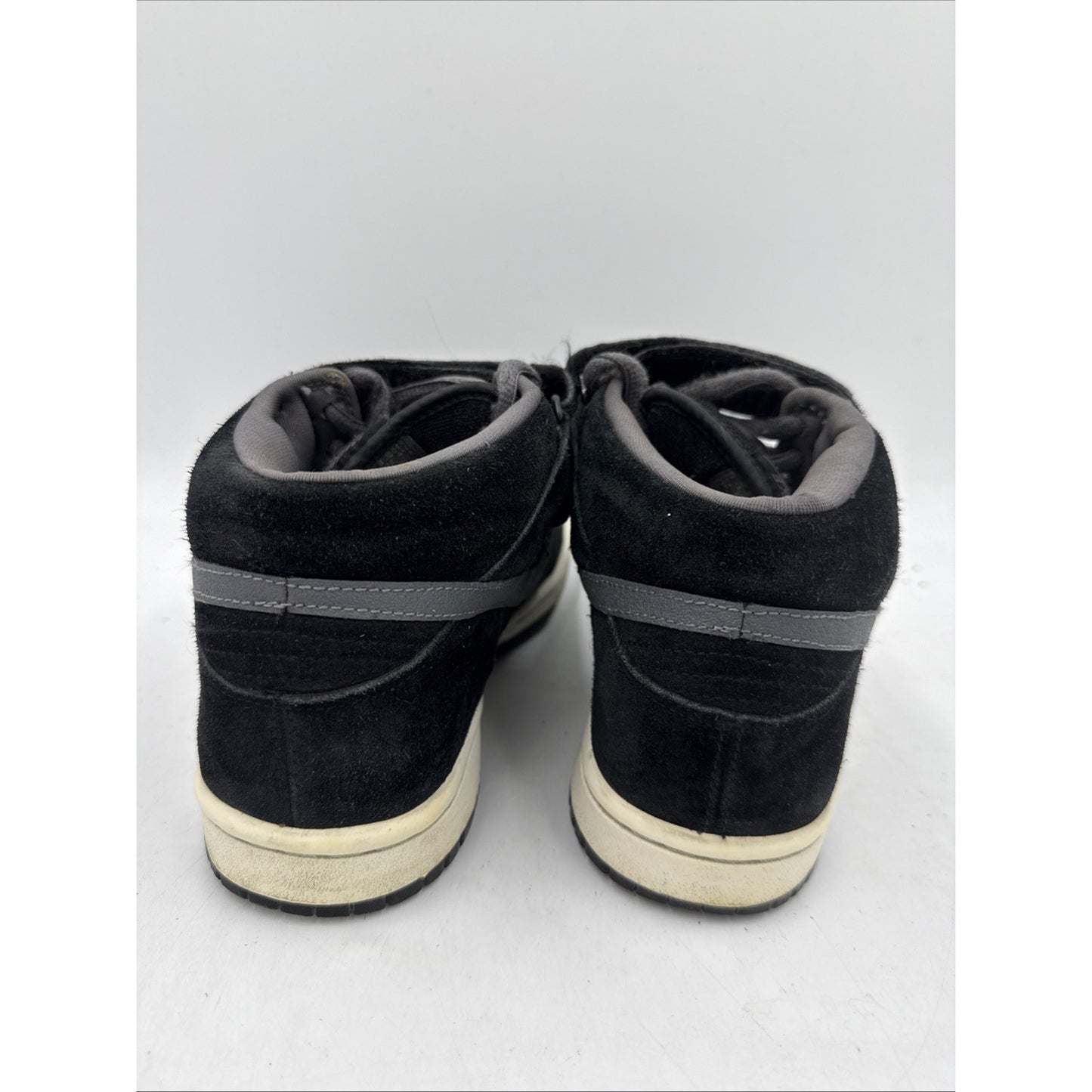 Size 8.5 - Nike Dunk Pro SB 2008 Mid Griptape
