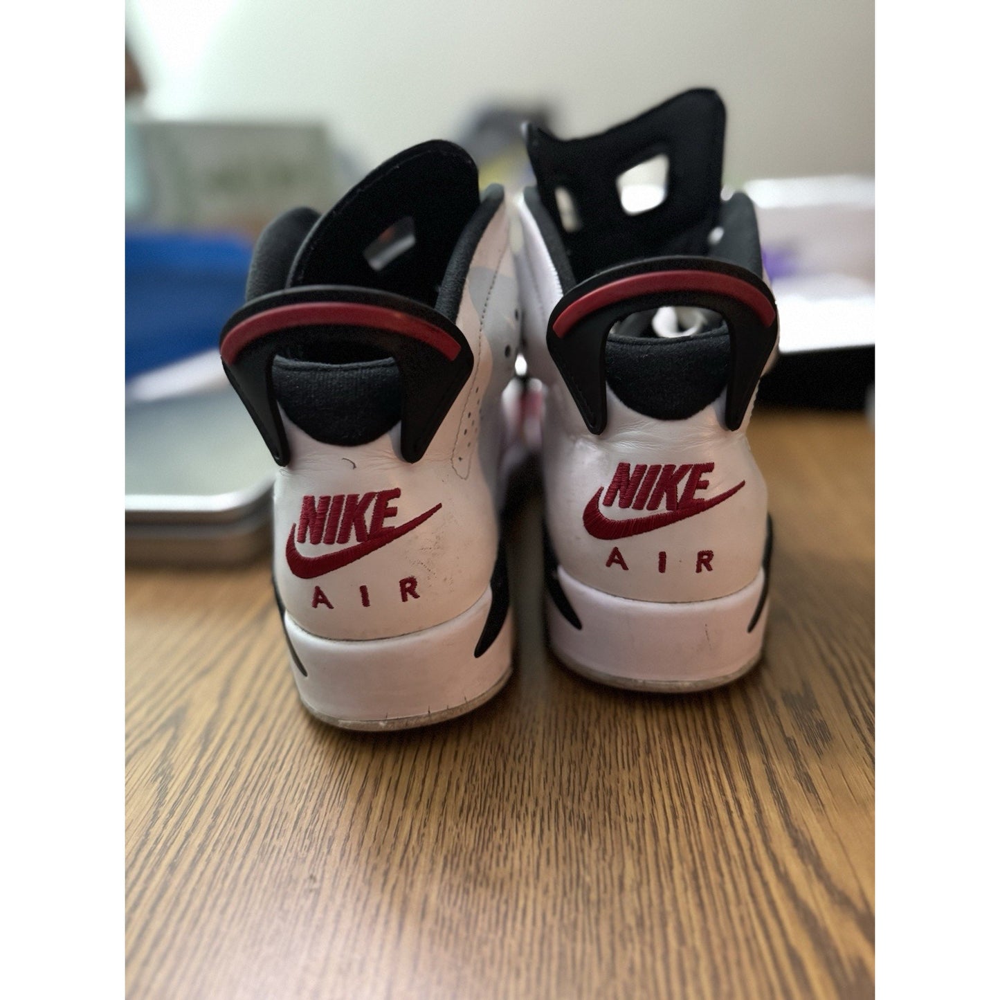 Size 9.5 - Jordan 6 Retro OG Mid Carmine