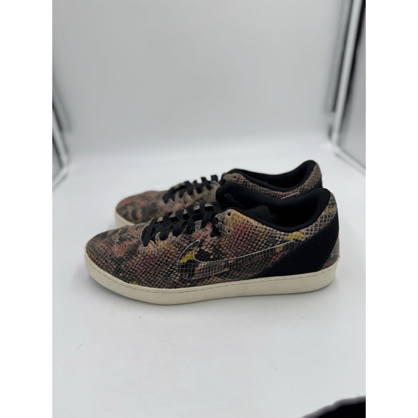 Size 11 - Nike Kobe 8 NSW Lifestyle LE Snakeskin