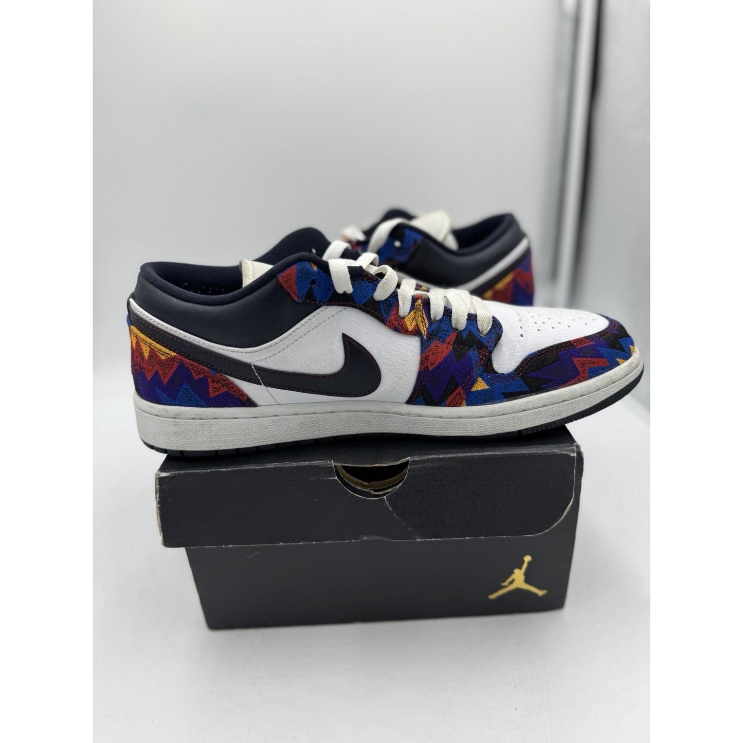 Size 10.5 - Air Jordan 1 SE Low Nothing But Net