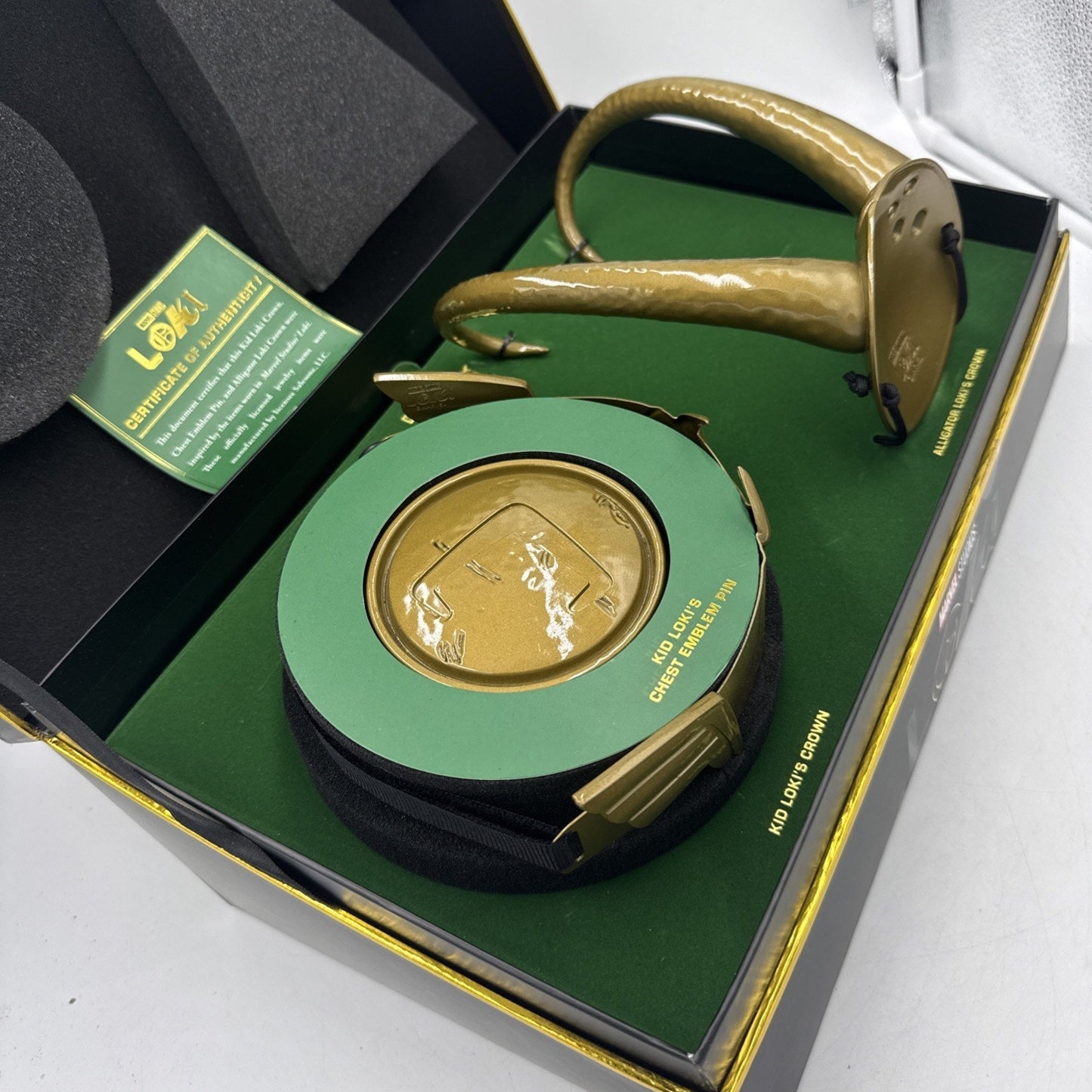 Alligator Loki & Kid Loki Crown Replica Set Marvel Disney Numbered Out Of 10000