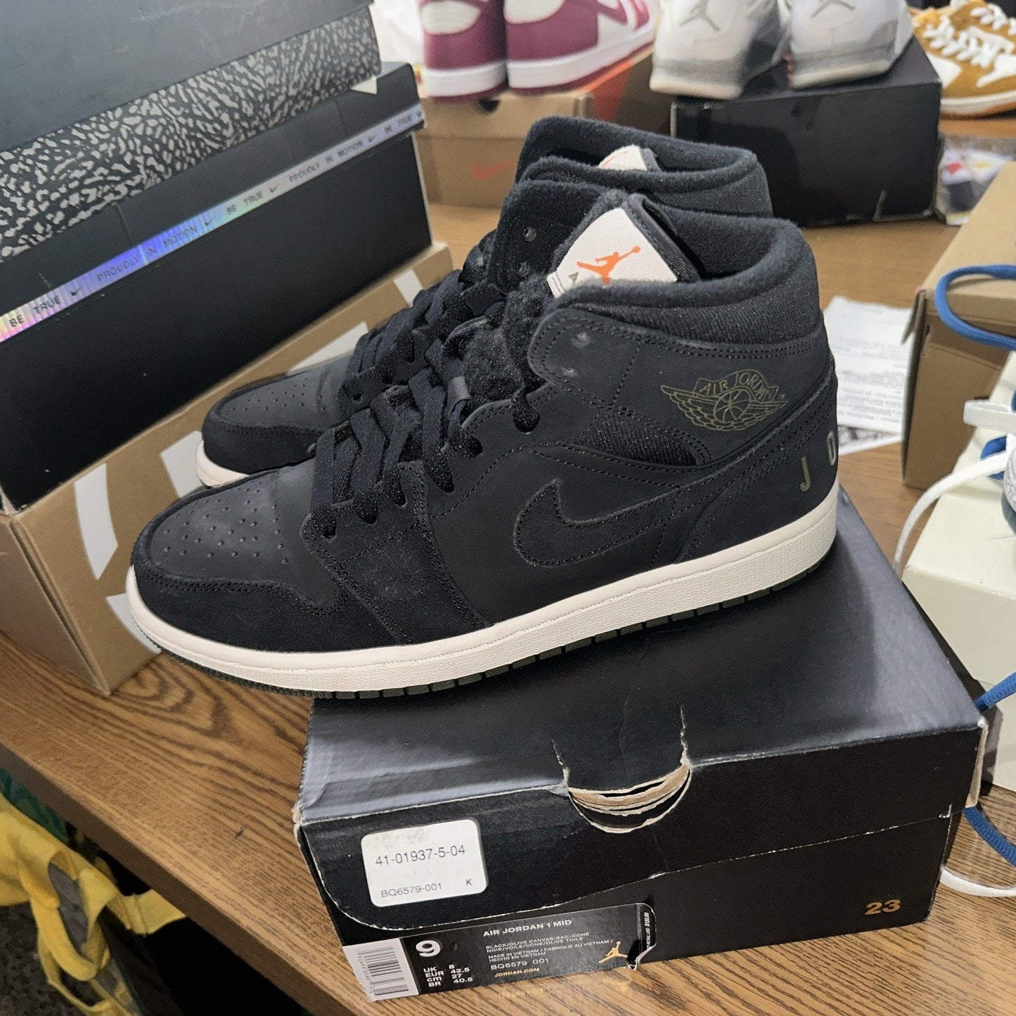 Size 9 - Air Jordan 1 Retro Mid Black Olive Canvas