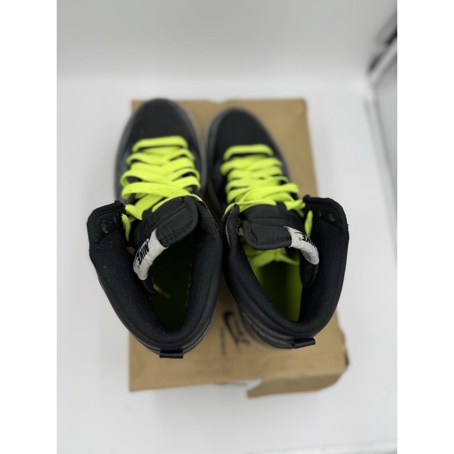 Size 9 - Nike Dunk High Black - 344648-003