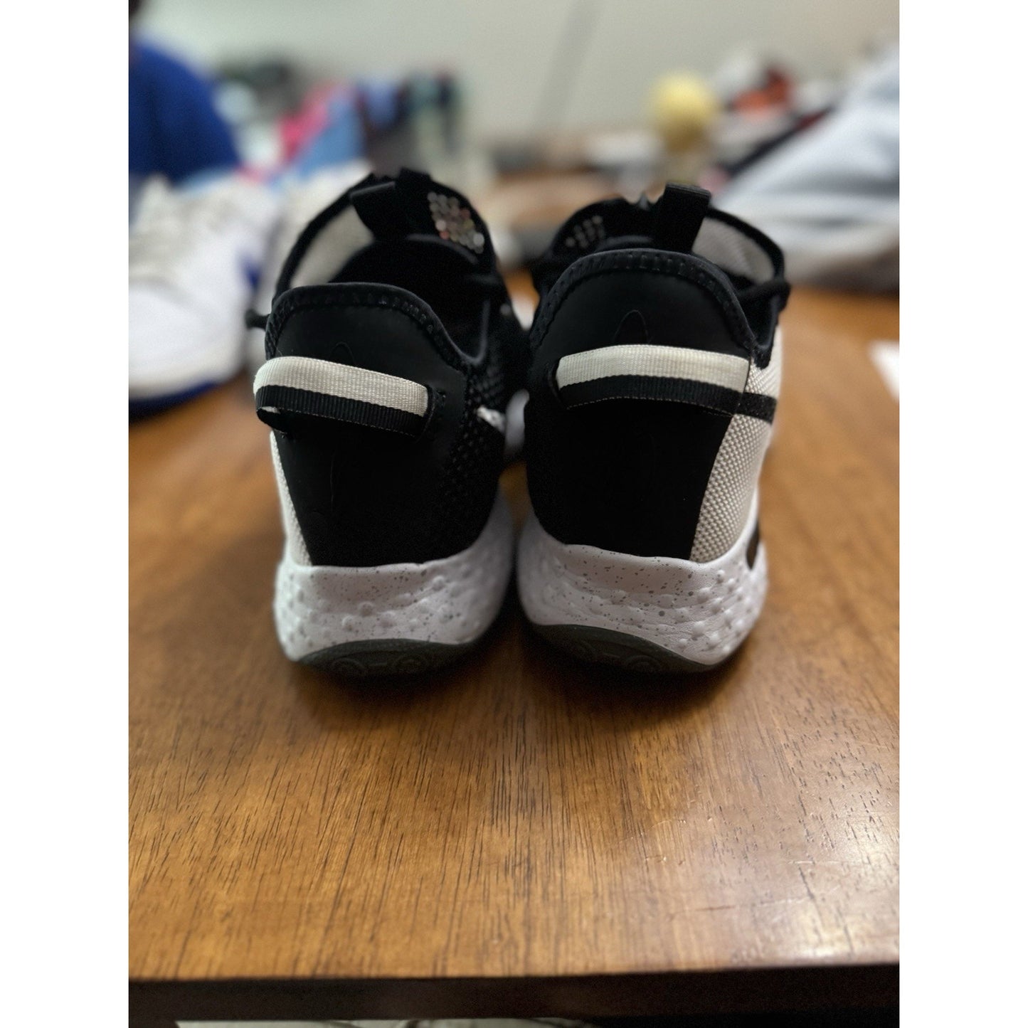 Size 10 - Nike PG 4 Oreo - CD5079-100 NBS098