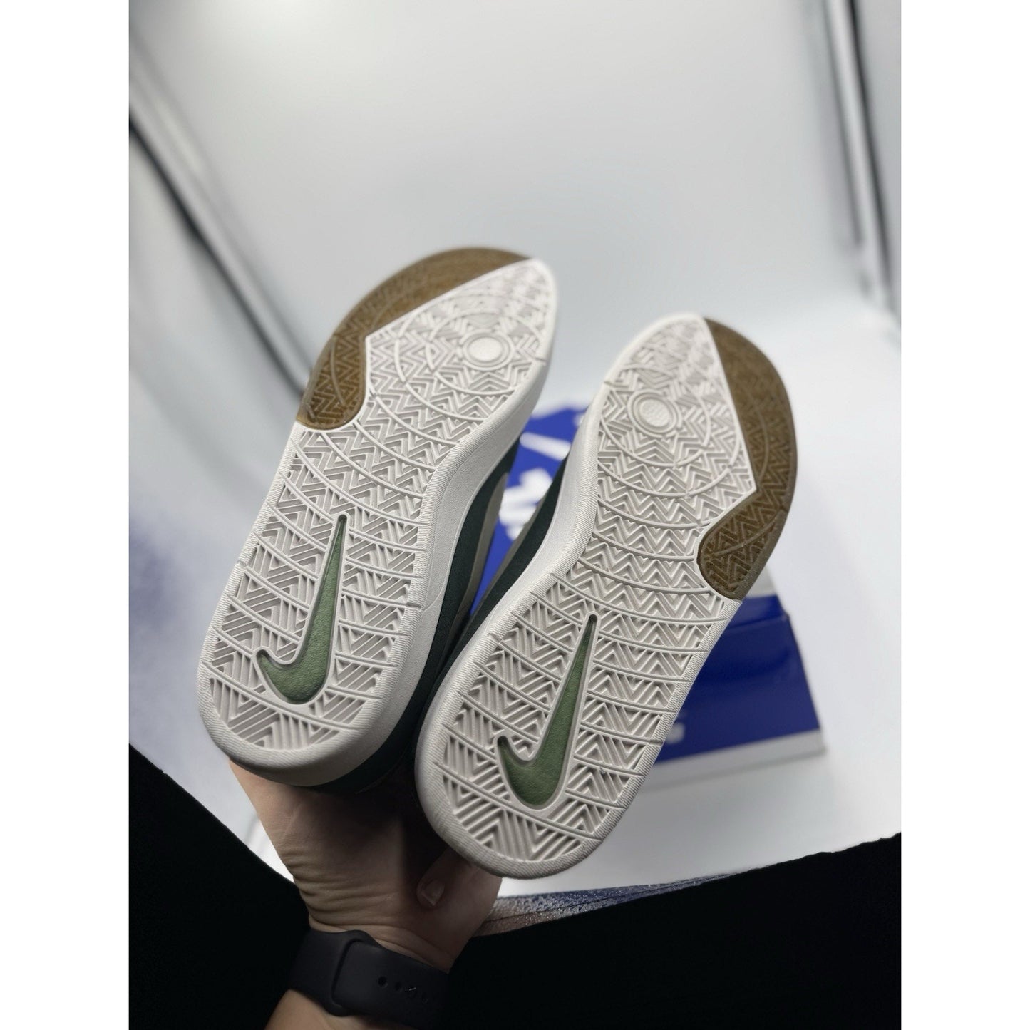 Size 11.5 - Nike Sb Eric Koston Green 2011 bs871