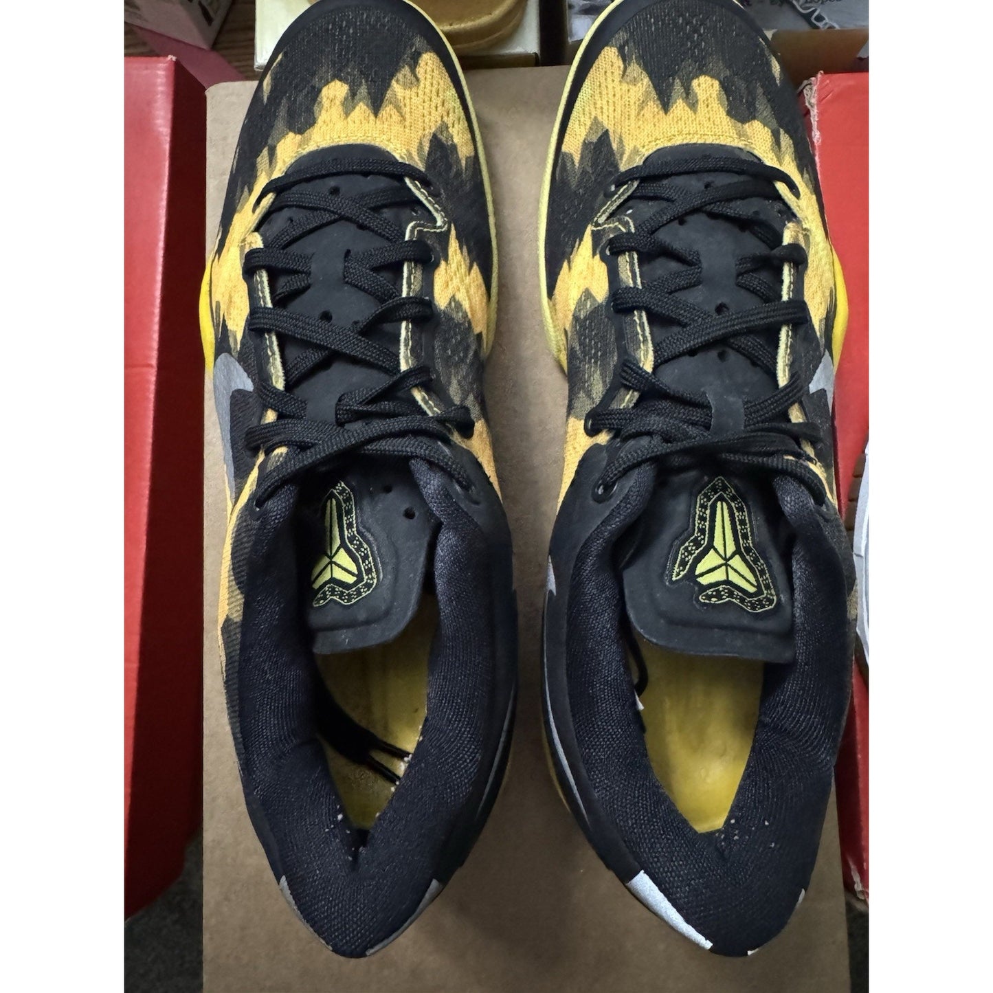 Size 8.5 - Nike Kobe 8 Sulfur Electric BS292