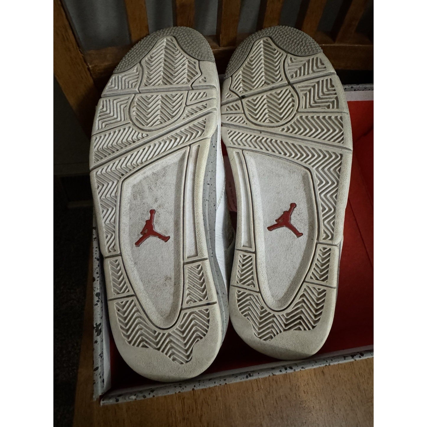 Size 8.5 - Jordan 4 Retro Mid White Oreo BS290