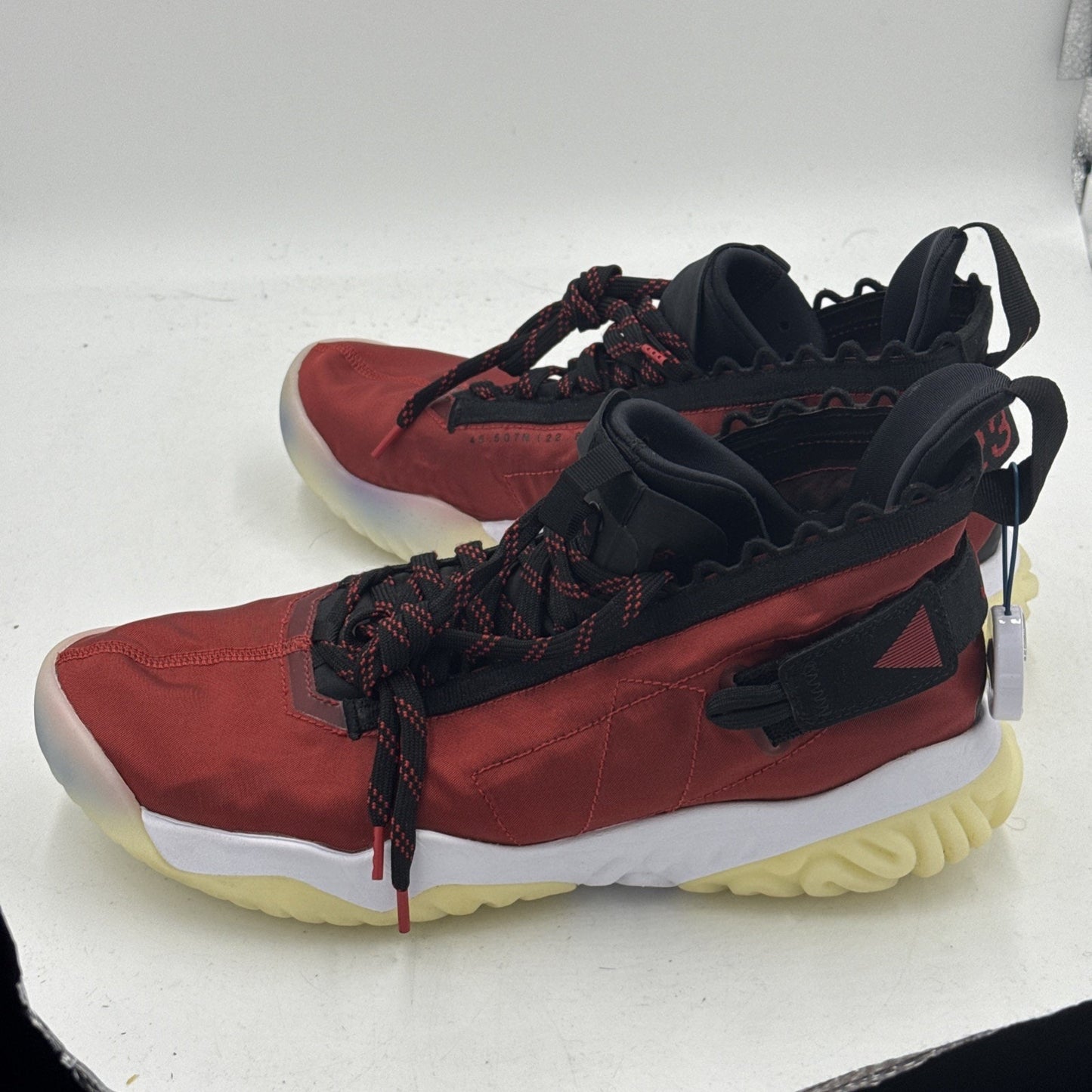 Size 10 - Air Jordan Proto React University Red, Black, White Sample promo