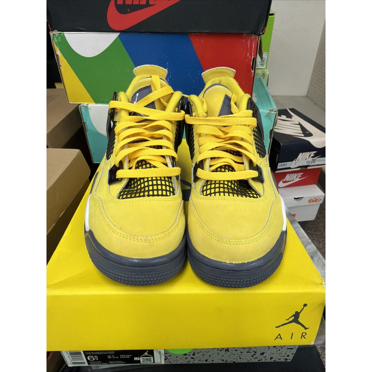 Size 6.5y - Jordan 4 Retro GS Tour Yellow 2021 - 408452700 BB