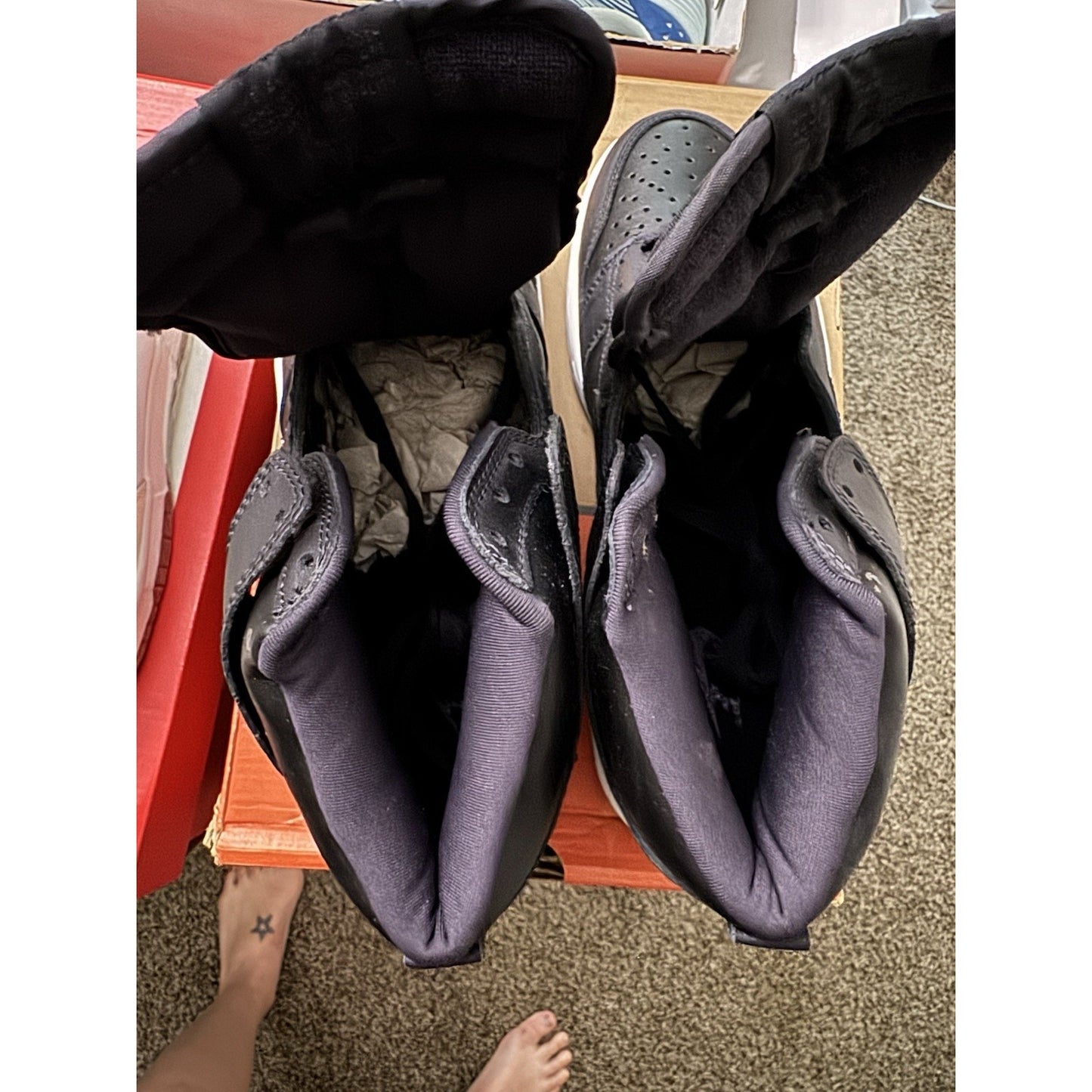 Size 9 - Nike Dunk High Purple BS319