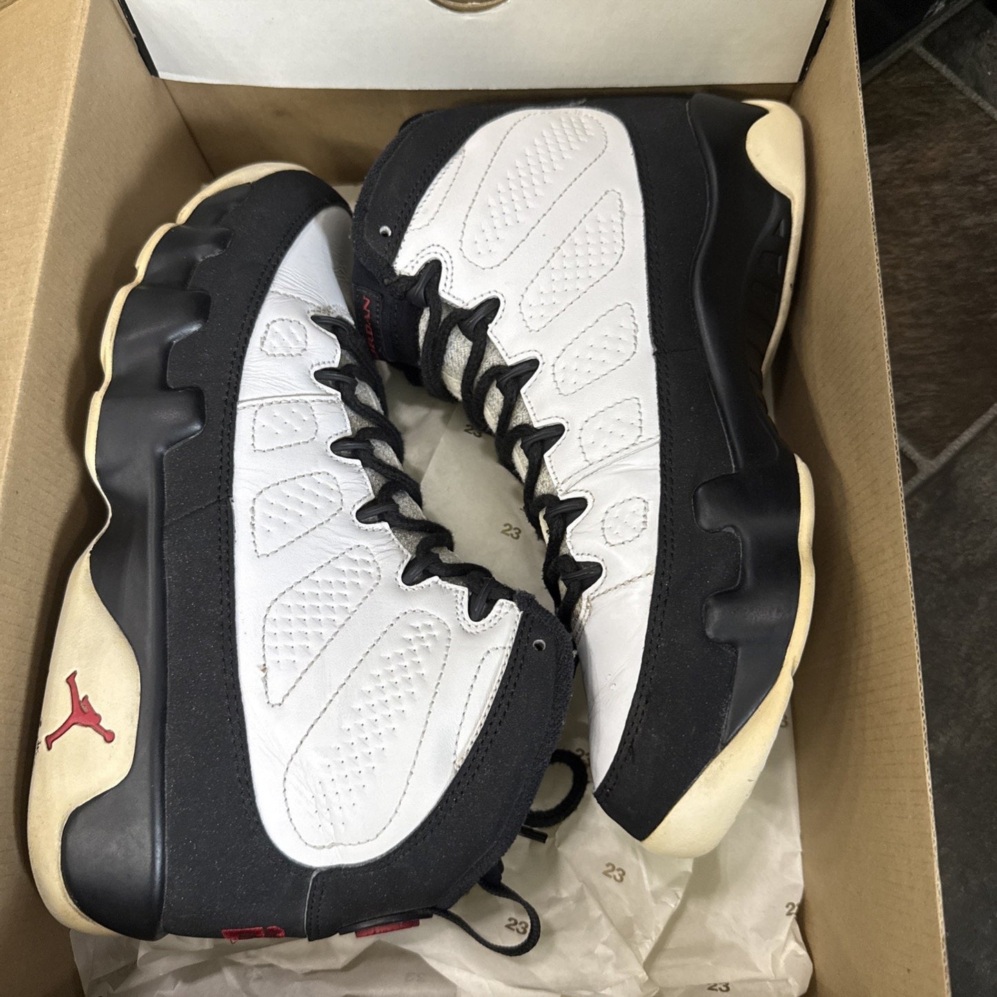 Size 8 - Jordan 9 Retro space jam 2016