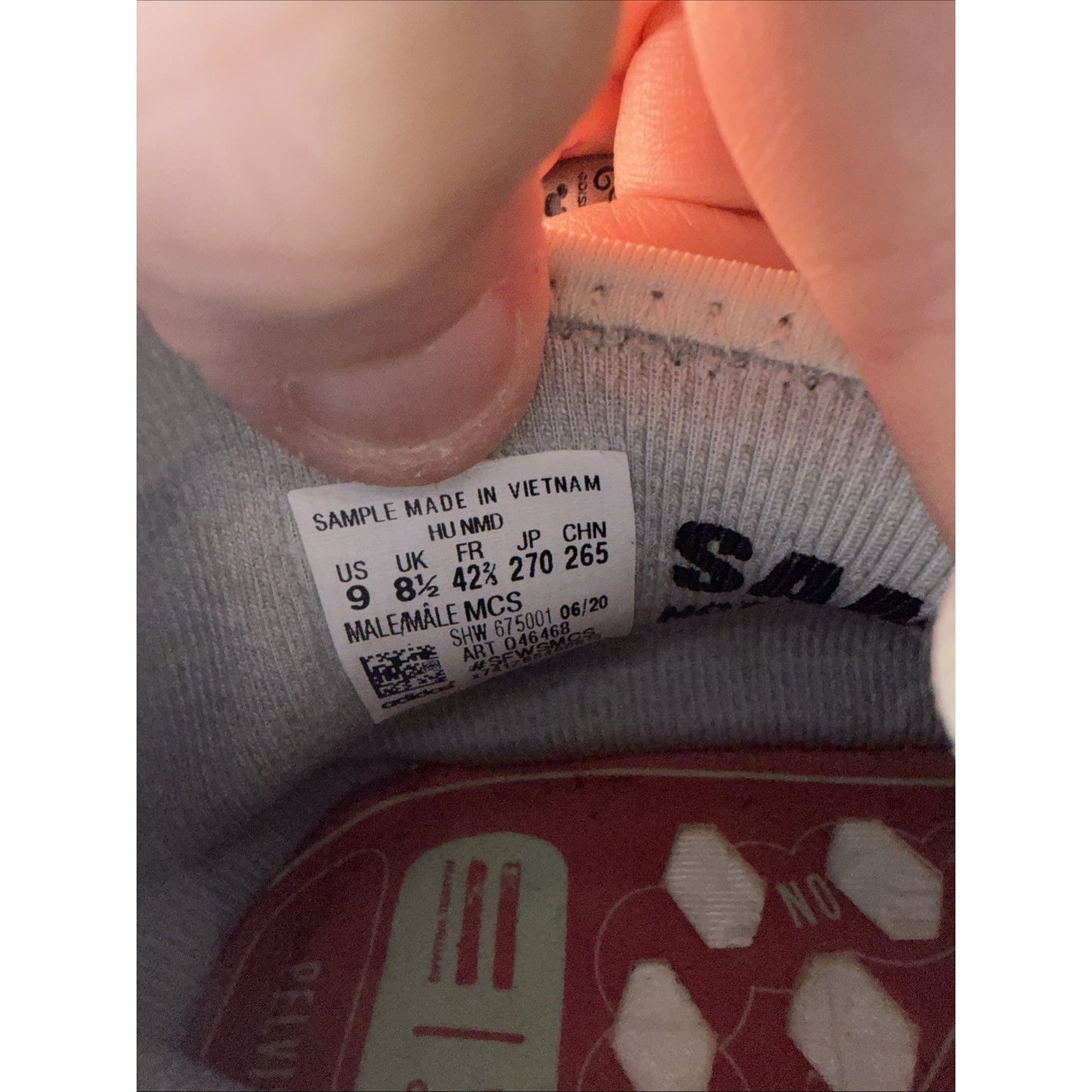 Sample Tagged adidas NMD Hu Pharrell Sesame Q46468 Men’s Size 9 Used