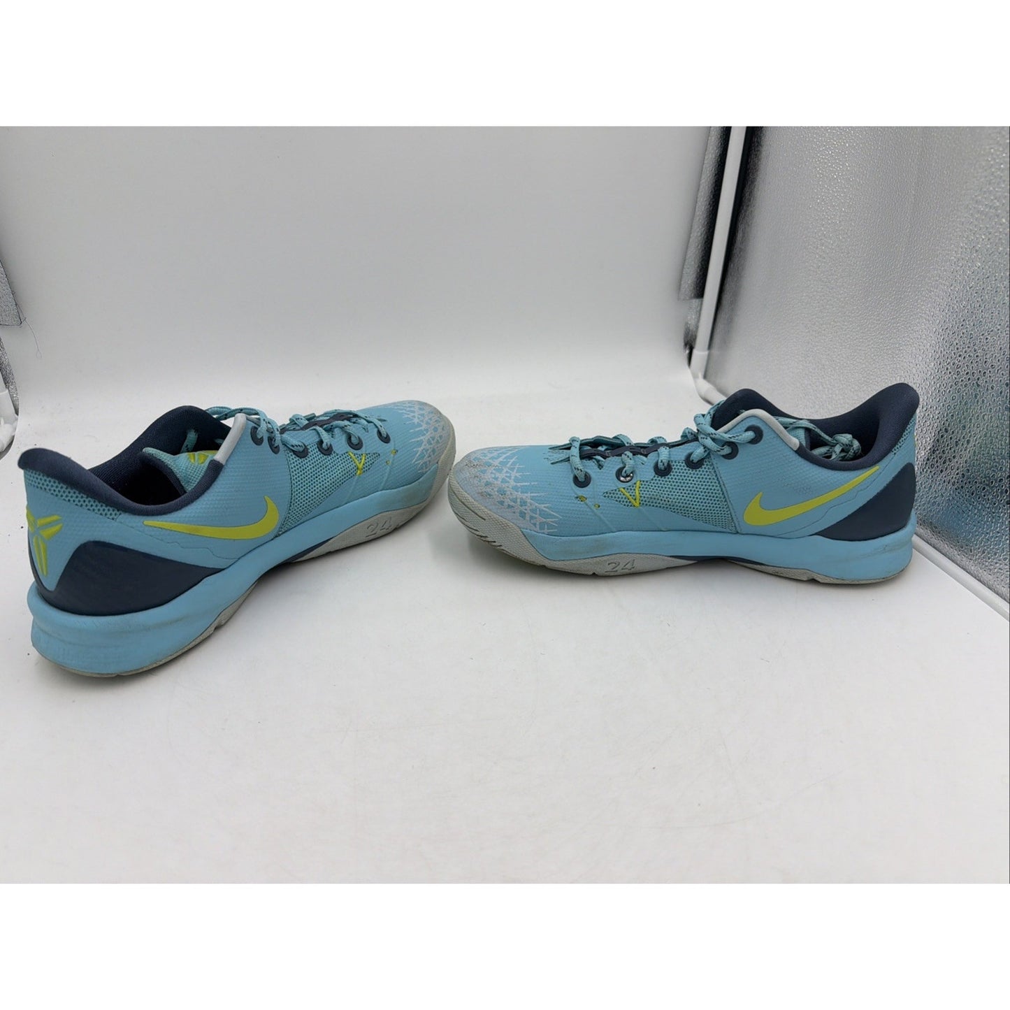 Size 9 - Nike Kobe Venomenom 4 Blue