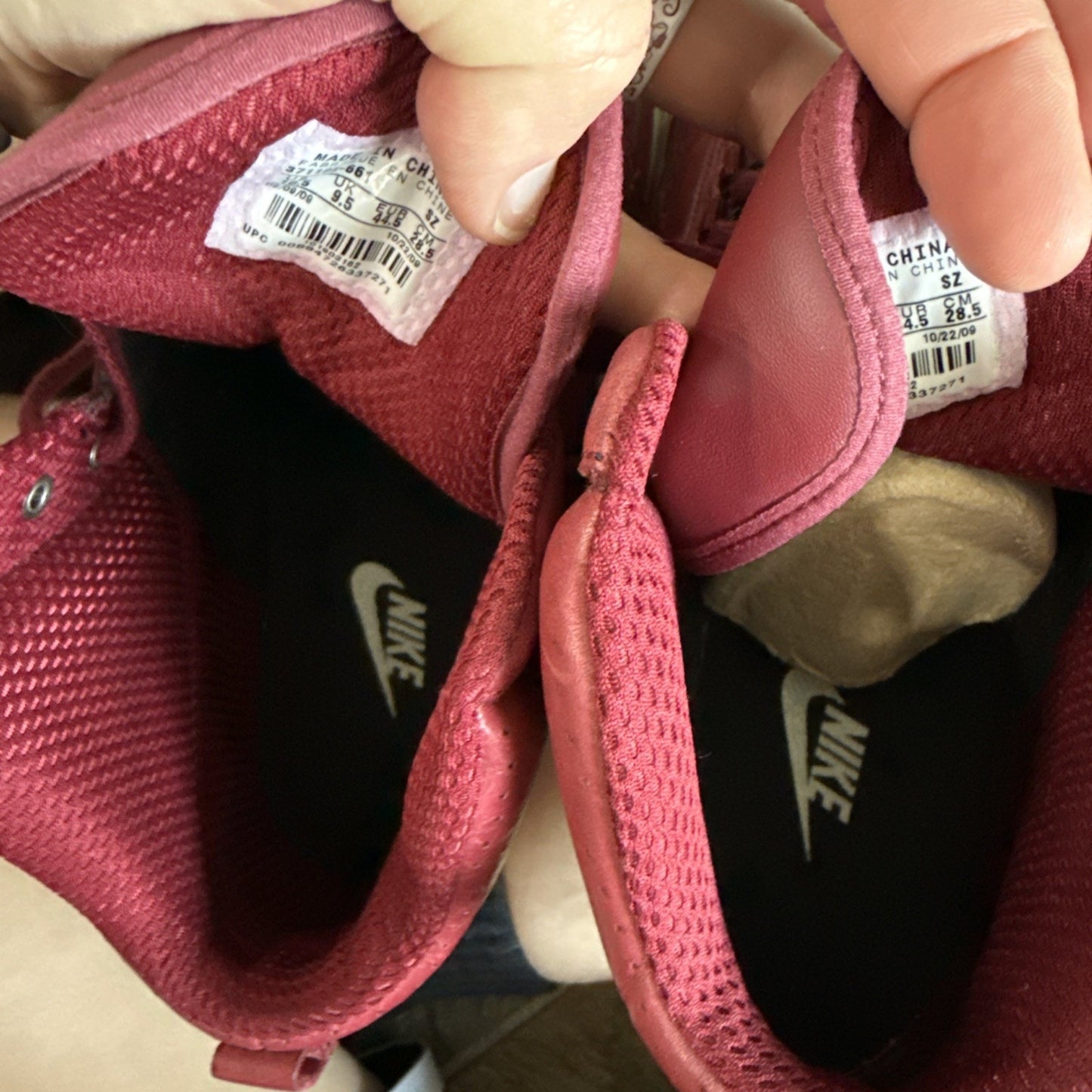 Size 10.5 Nike Mad Jibe 371183-661 Very Rare