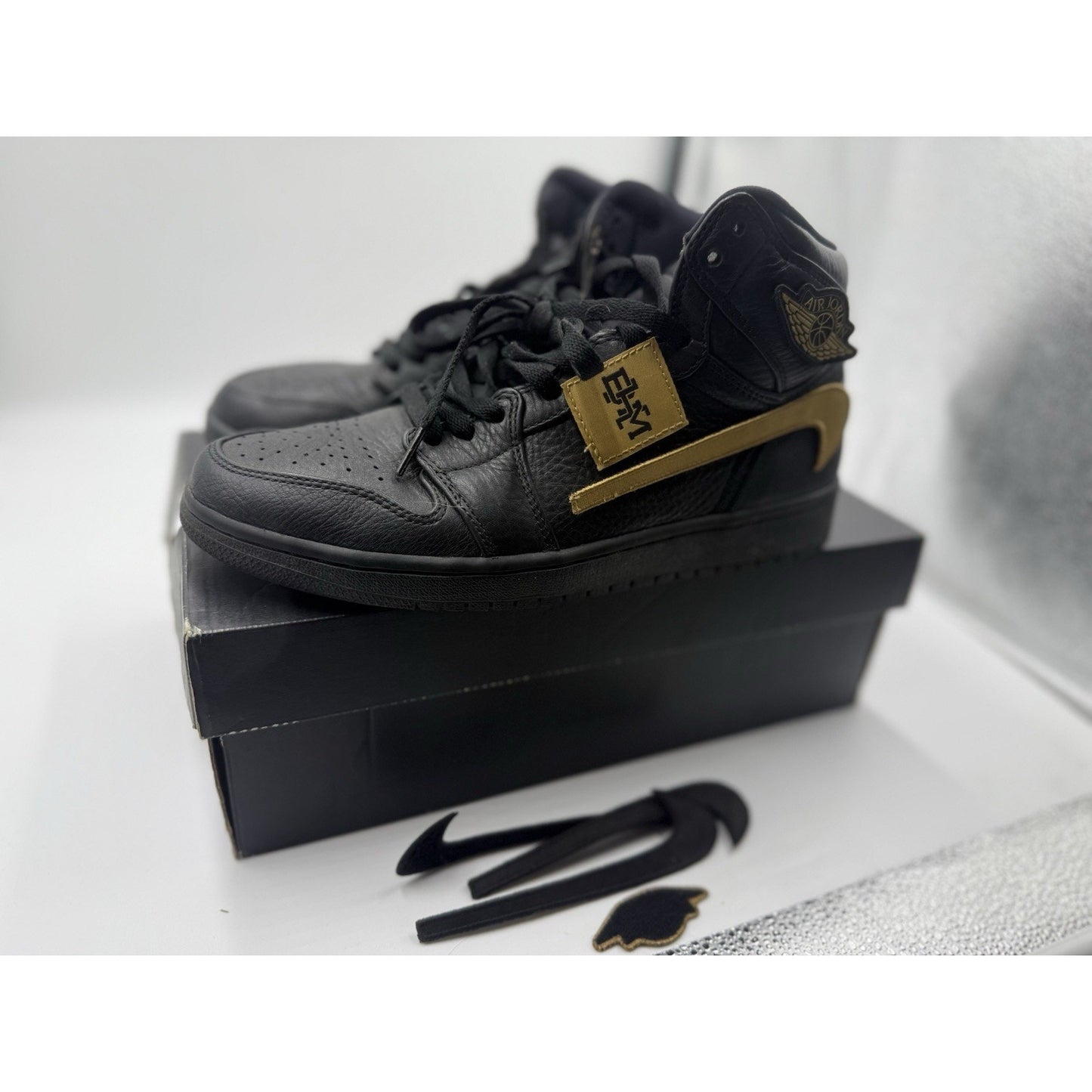 Size 8.5 - Air Jordan 1 Retro 2017 High BHM