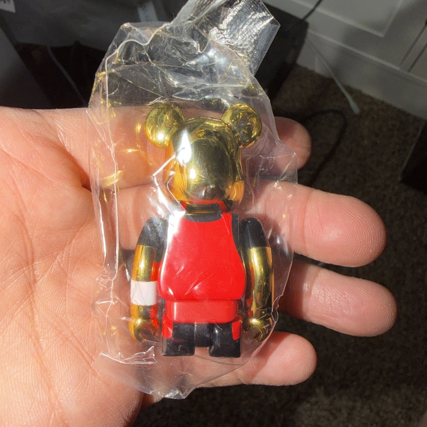 Medicom Toy BE@RBRICK Michael Jordan 1985 AIR JORDAN 100% GOLD