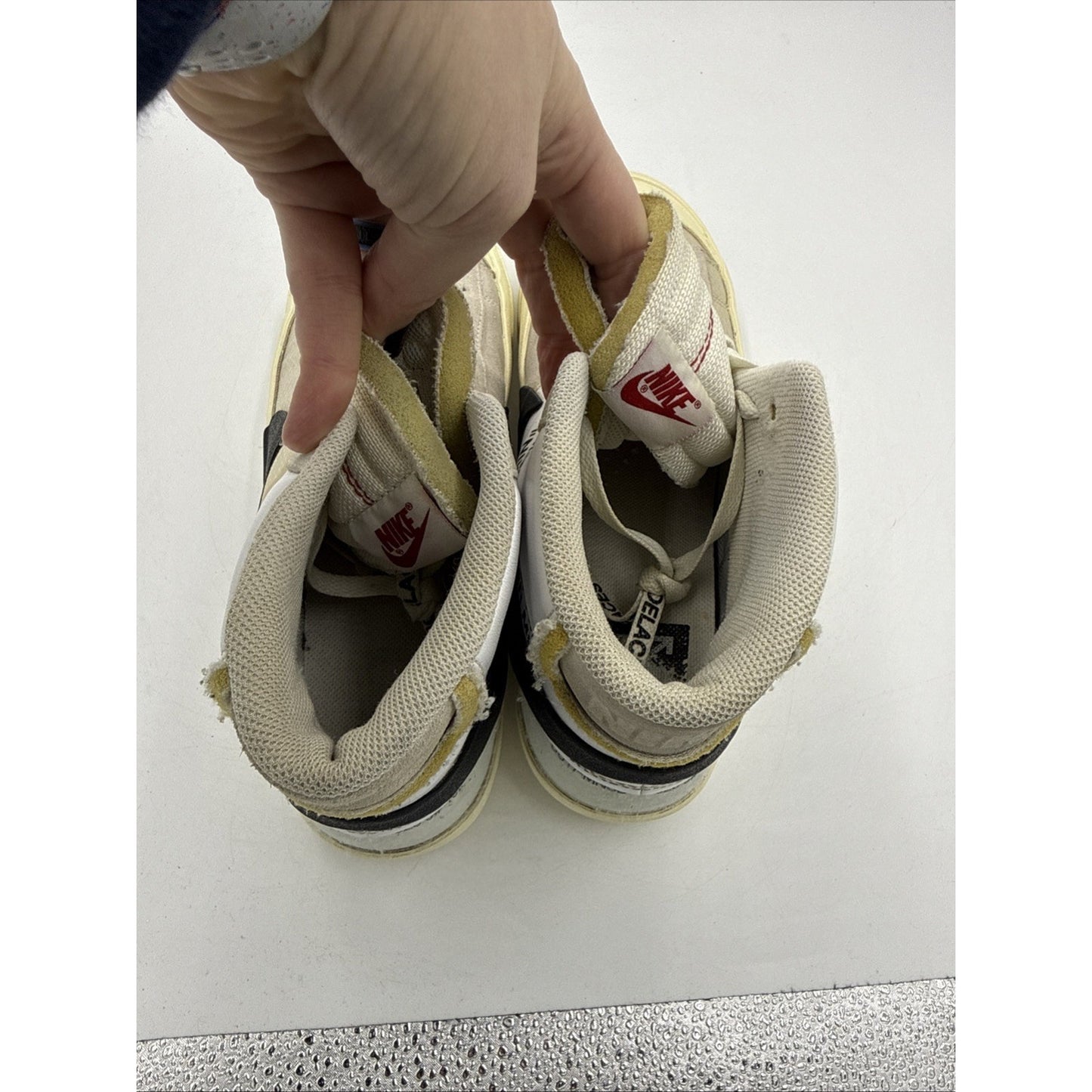 Size 10 - Nike Off-White x Blazer Mid The Ten